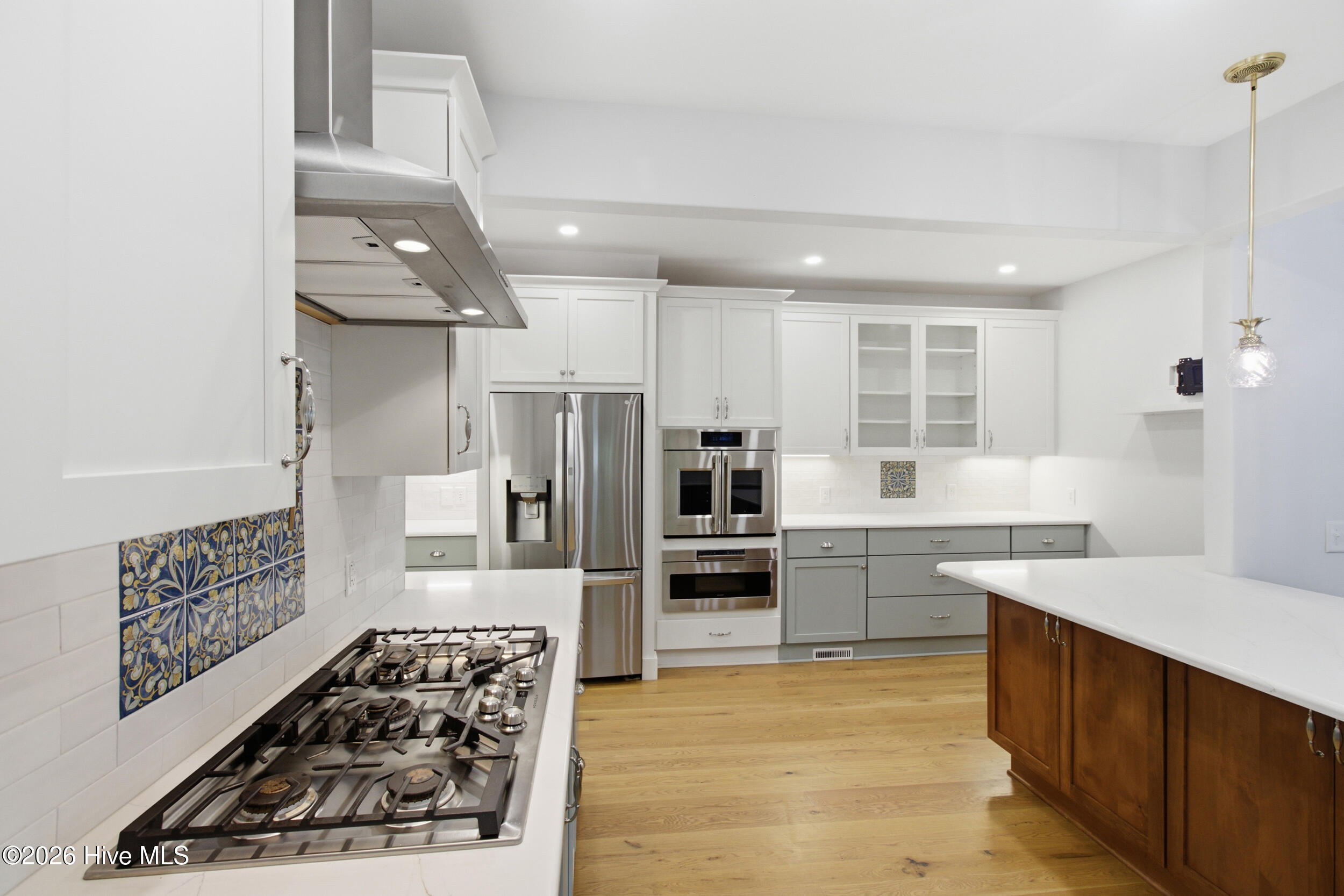 404 Avenue C Property Photo 19