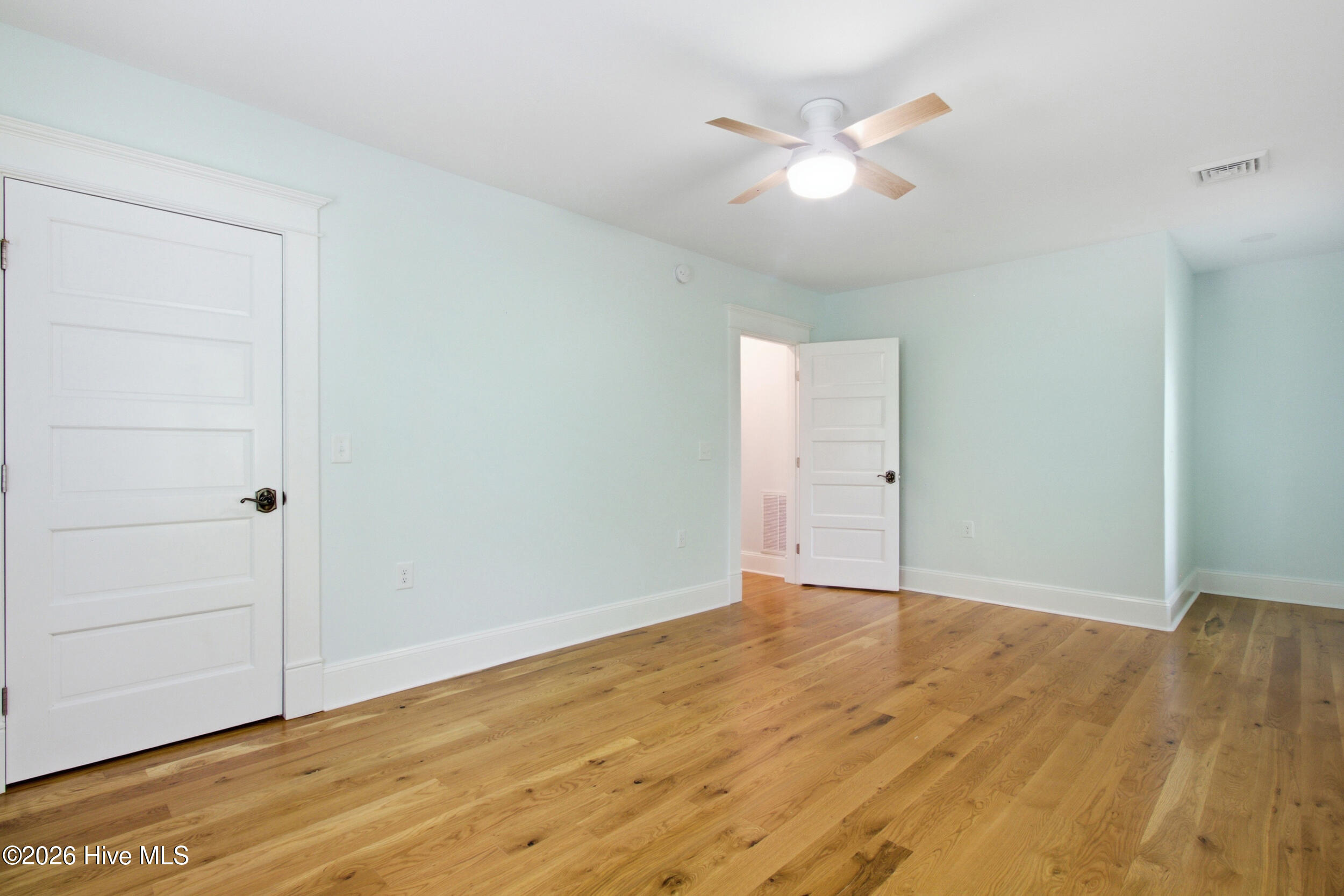 404 Avenue C Property Photo 44