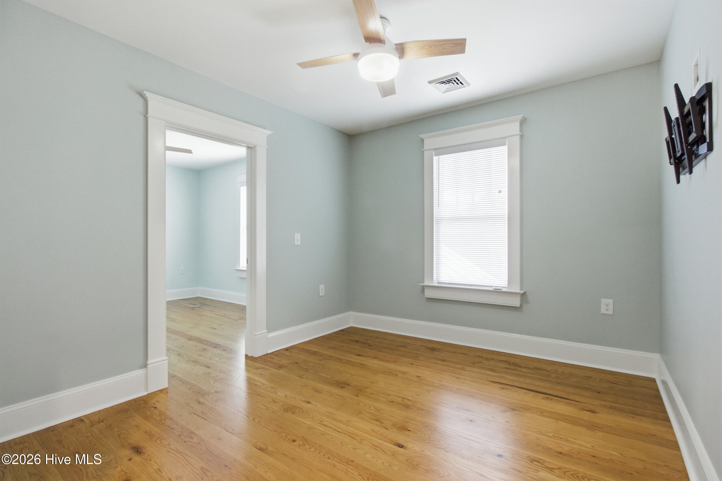 404 Avenue C Property Photo 48