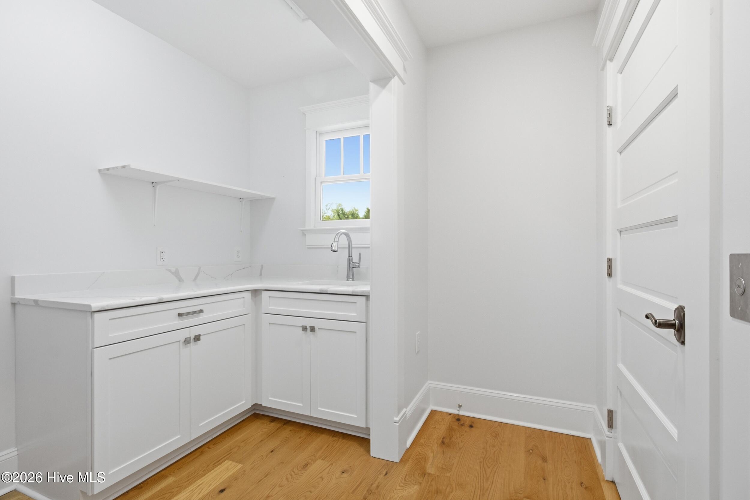 404 Avenue C Property Photo 53