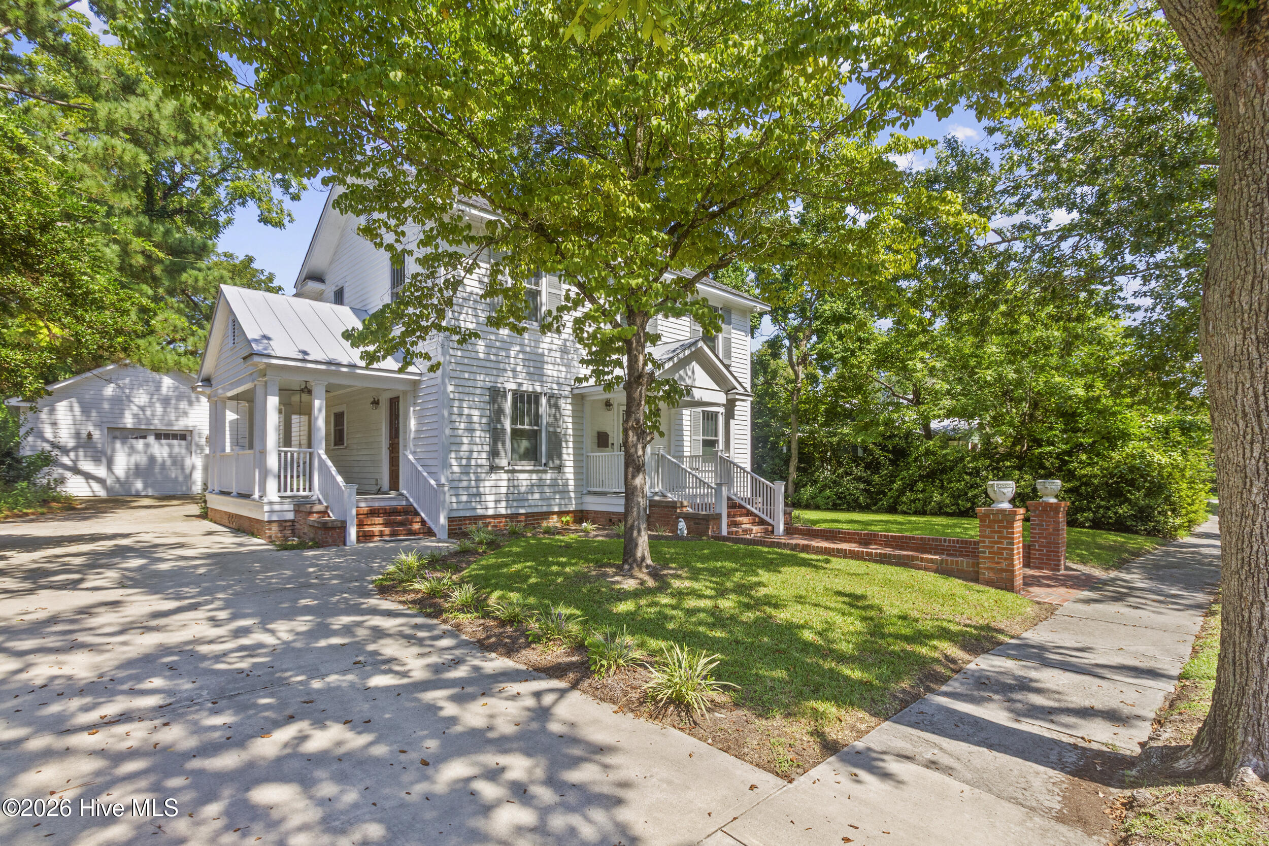 404 Avenue C Property Photo 63