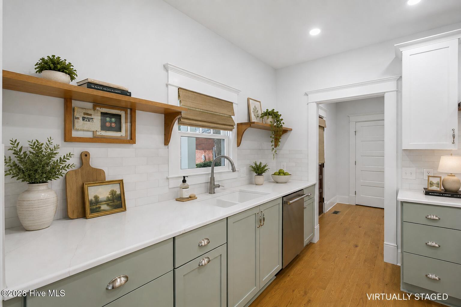 404 Avenue C Property Photo 77