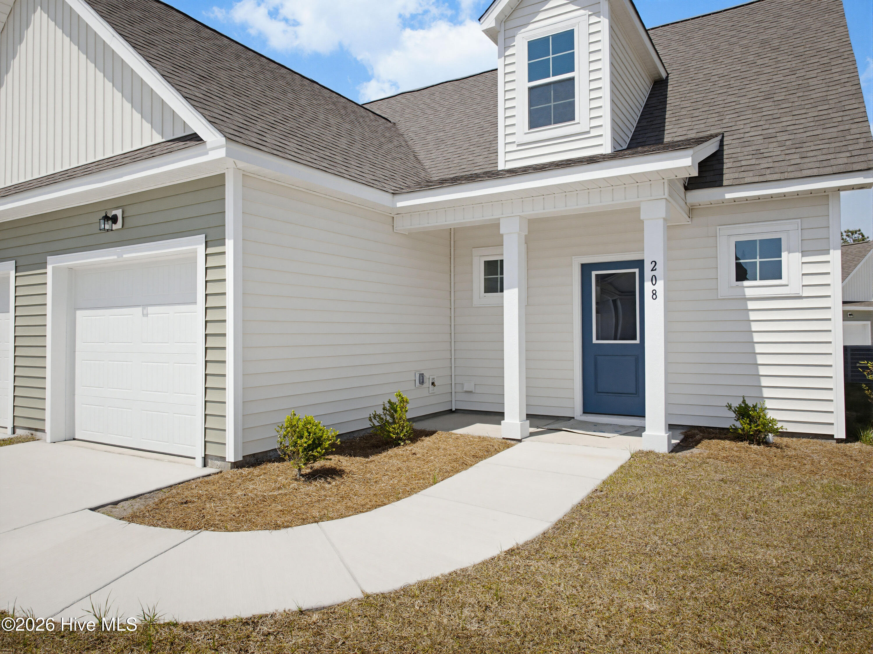208 Sandpiper Place Property Photo 3