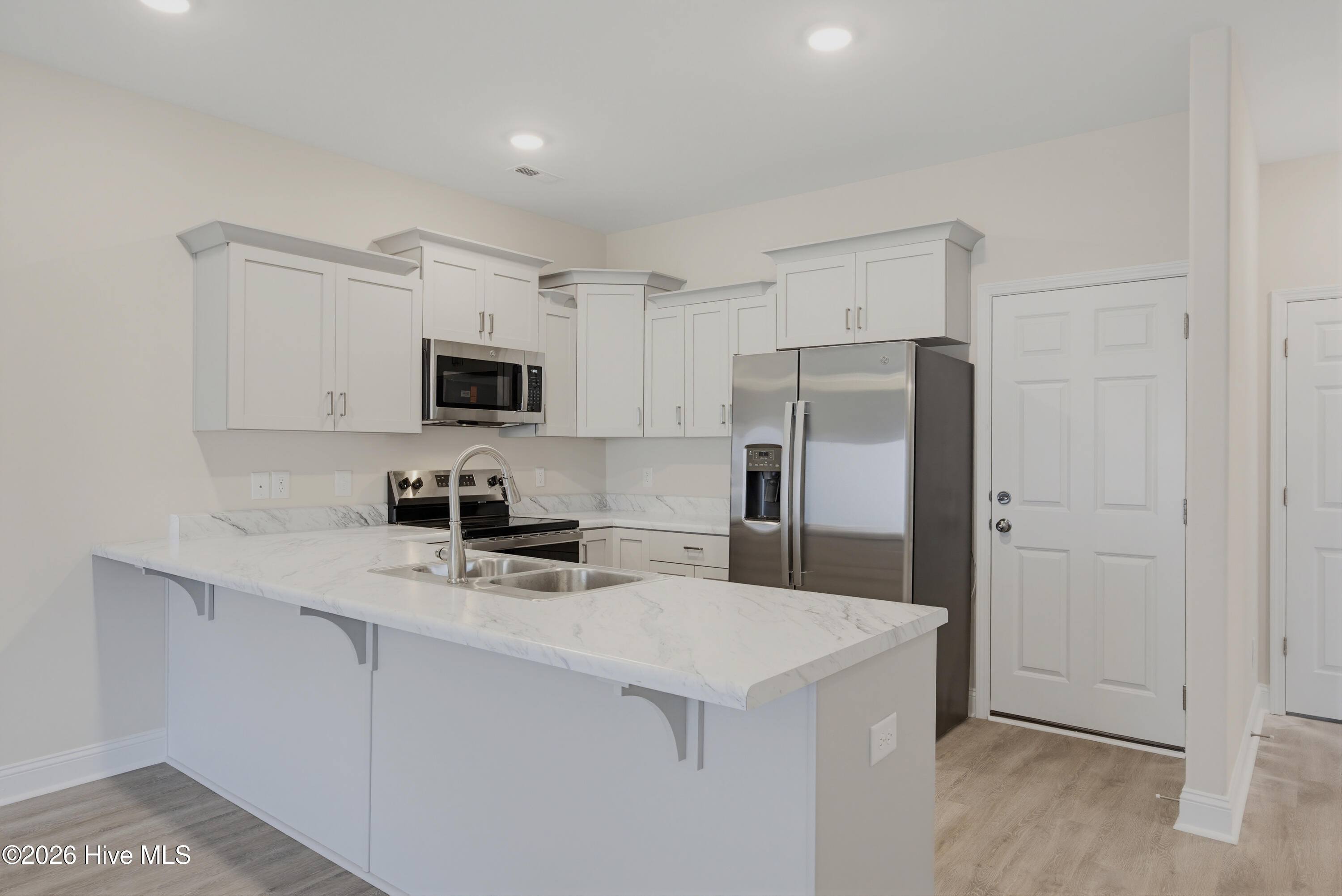 208 Sandpiper Place Property Photo 11