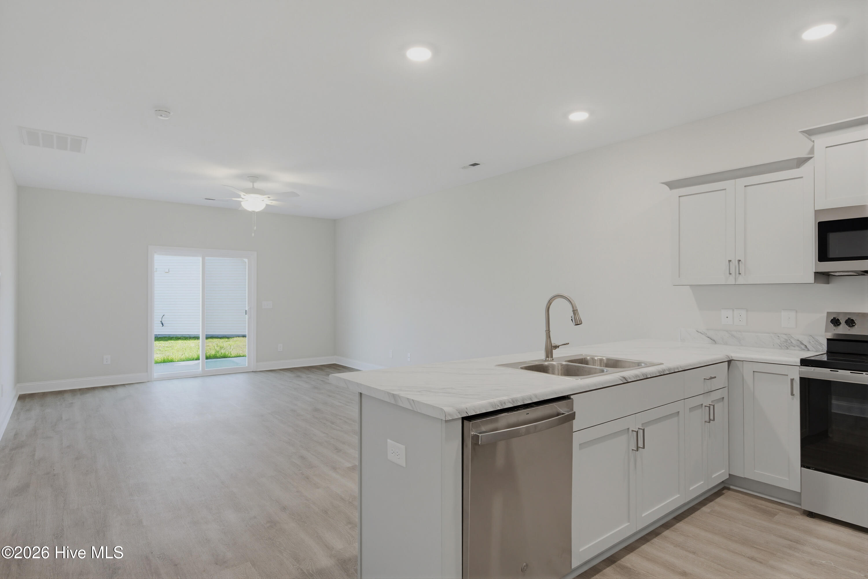 208 Sandpiper Place Property Photo 13