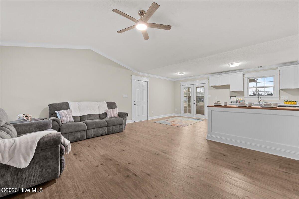 103 Plantation Road Property Photo 5