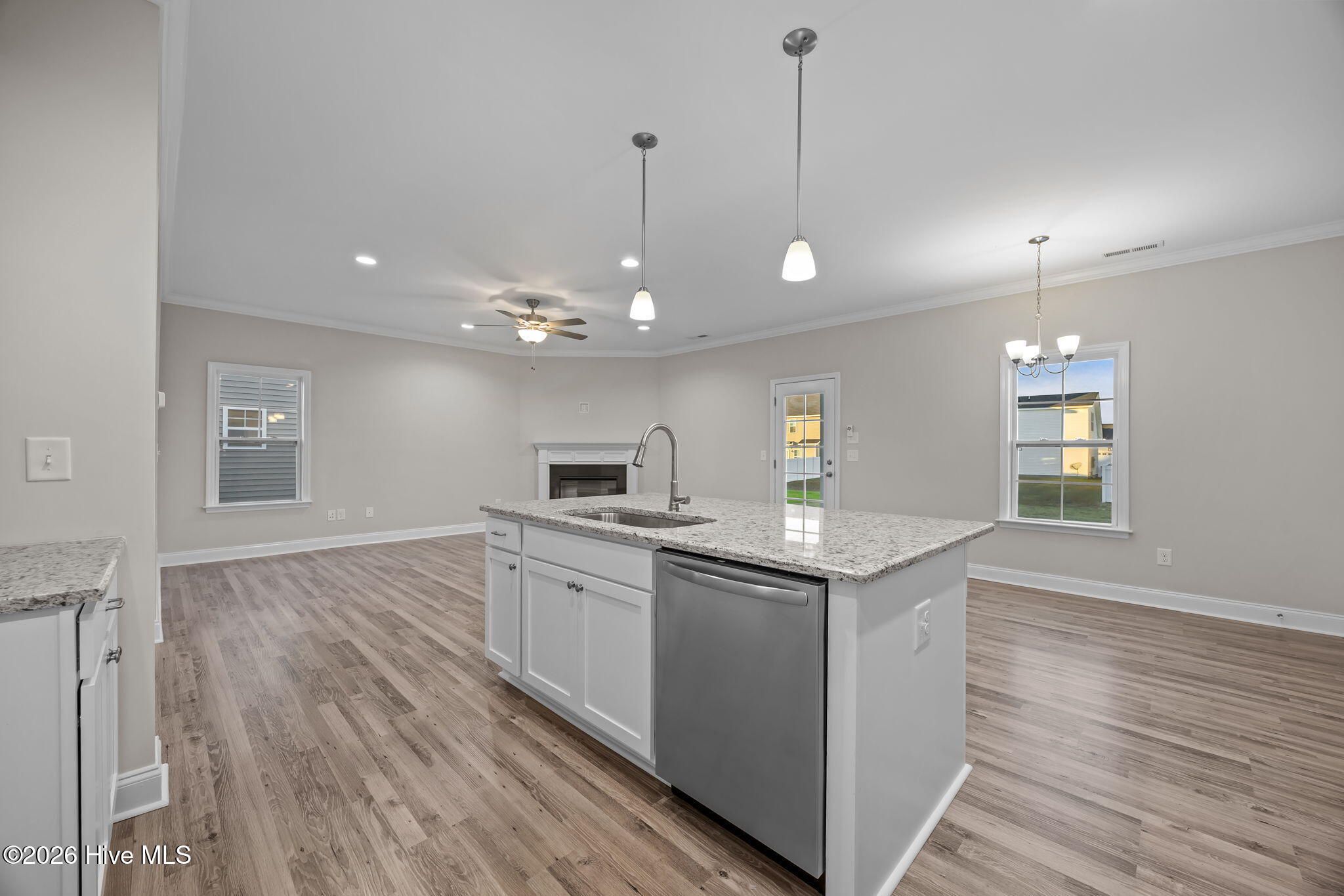 332 Gerbera Court Property Photo 7