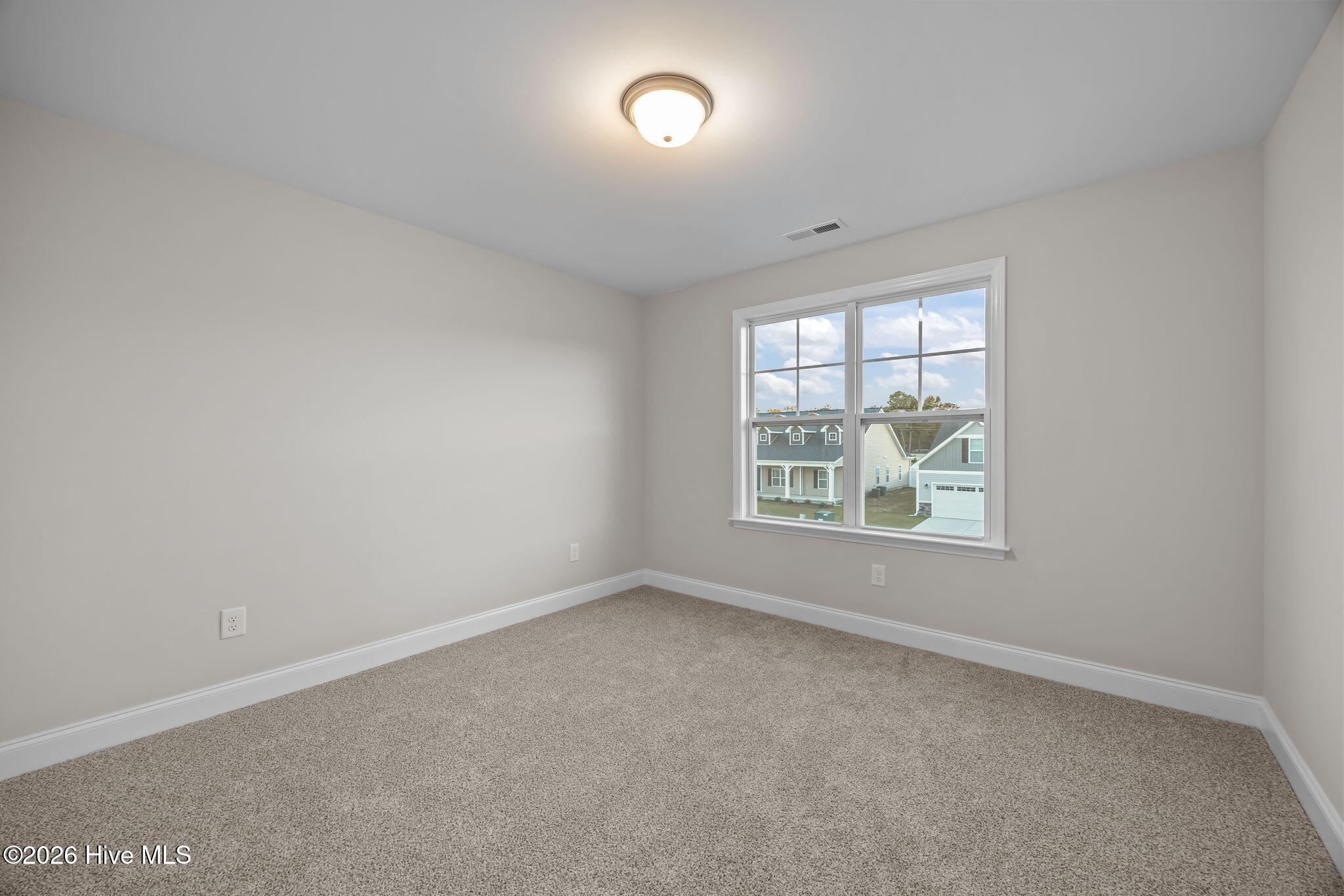 332 Gerbera Court Property Photo 32