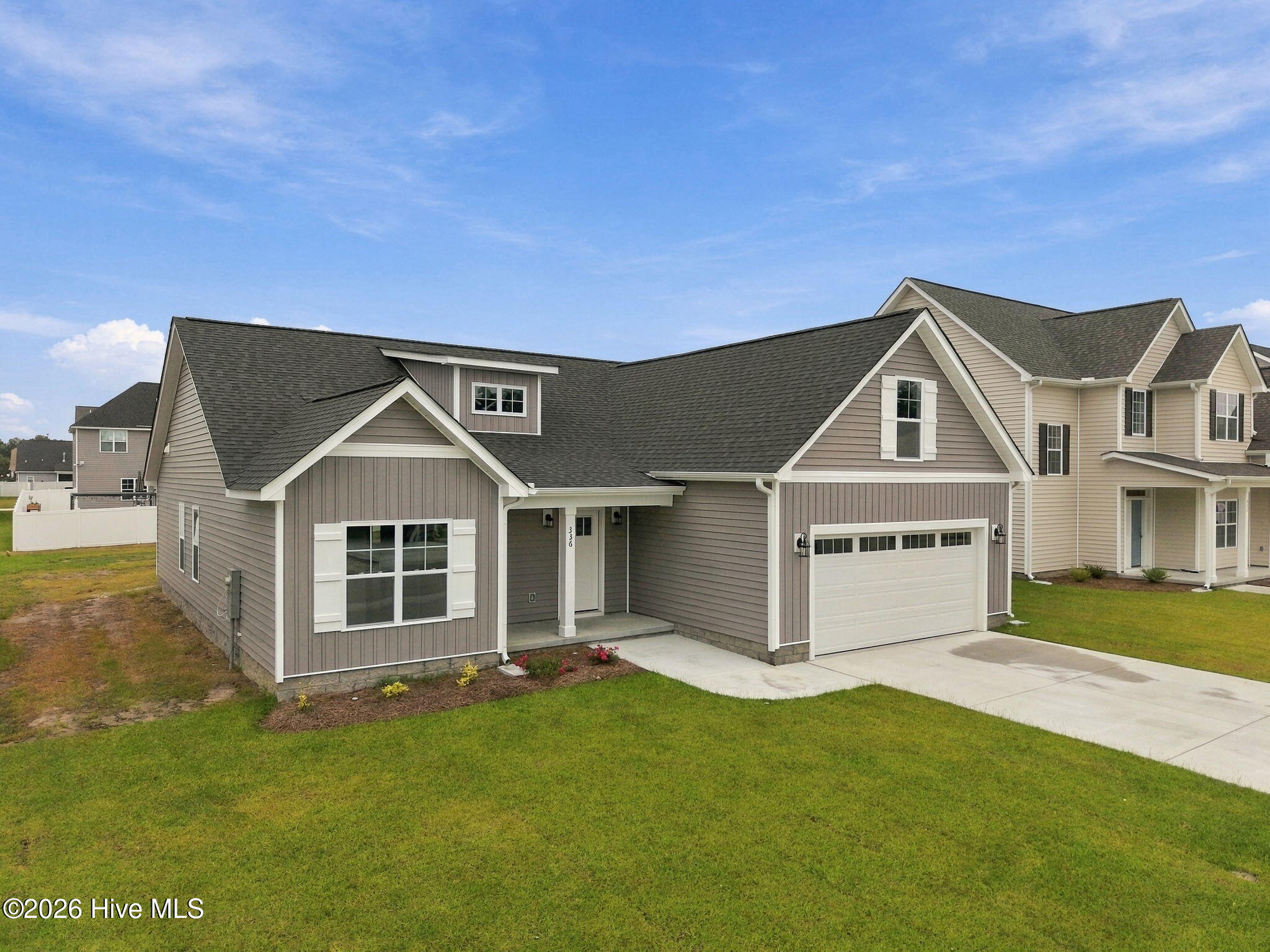 336 Gerbera Court Property Photo 5