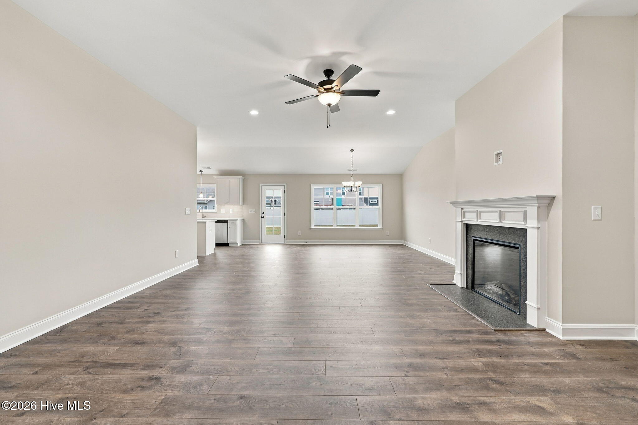 336 Gerbera Court Property Photo 8
