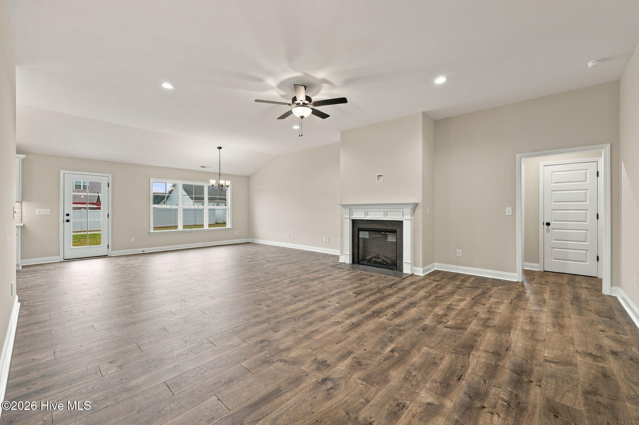 336 Gerbera Court Property Photo 9