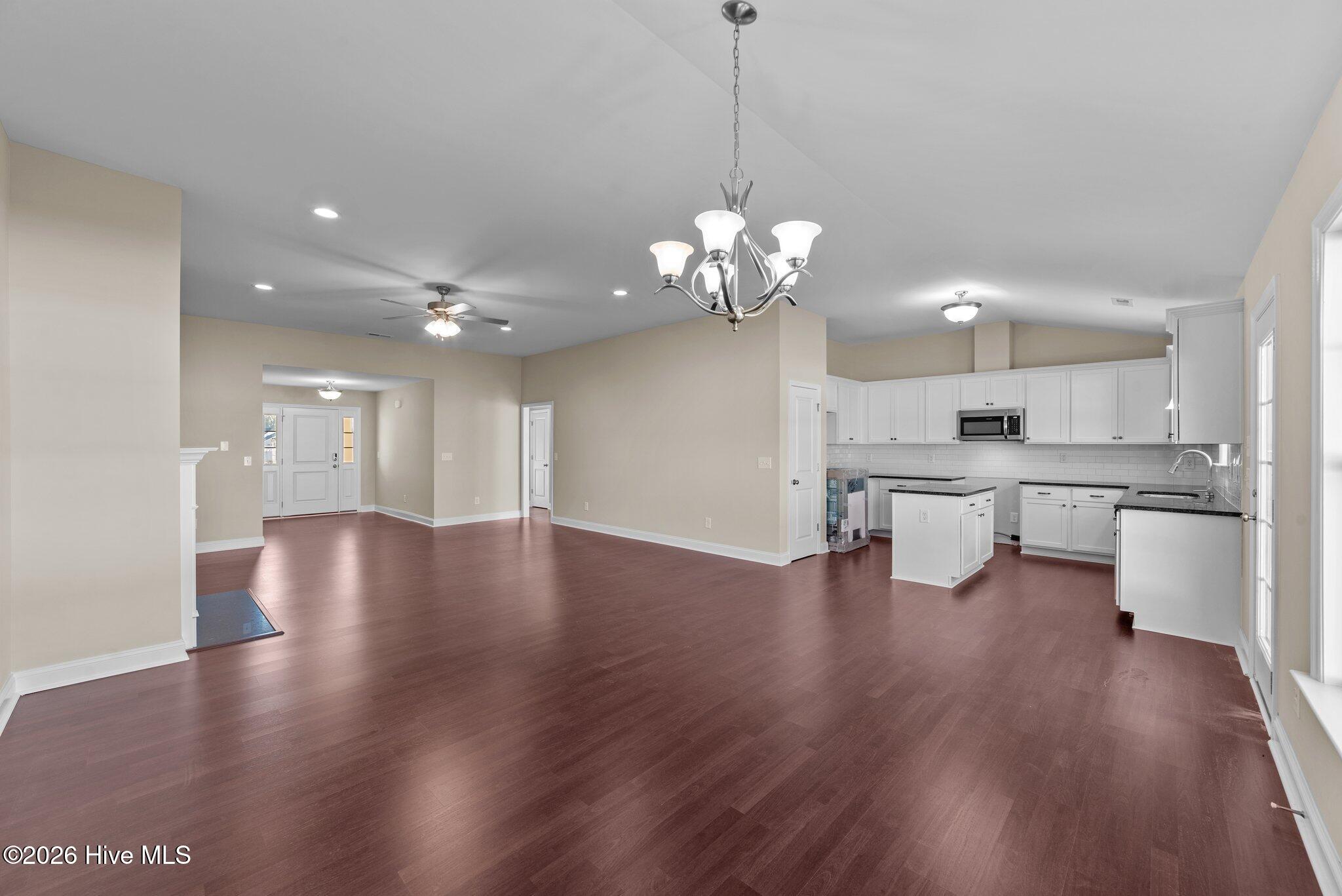 336 Gerbera Court Property Photo 14