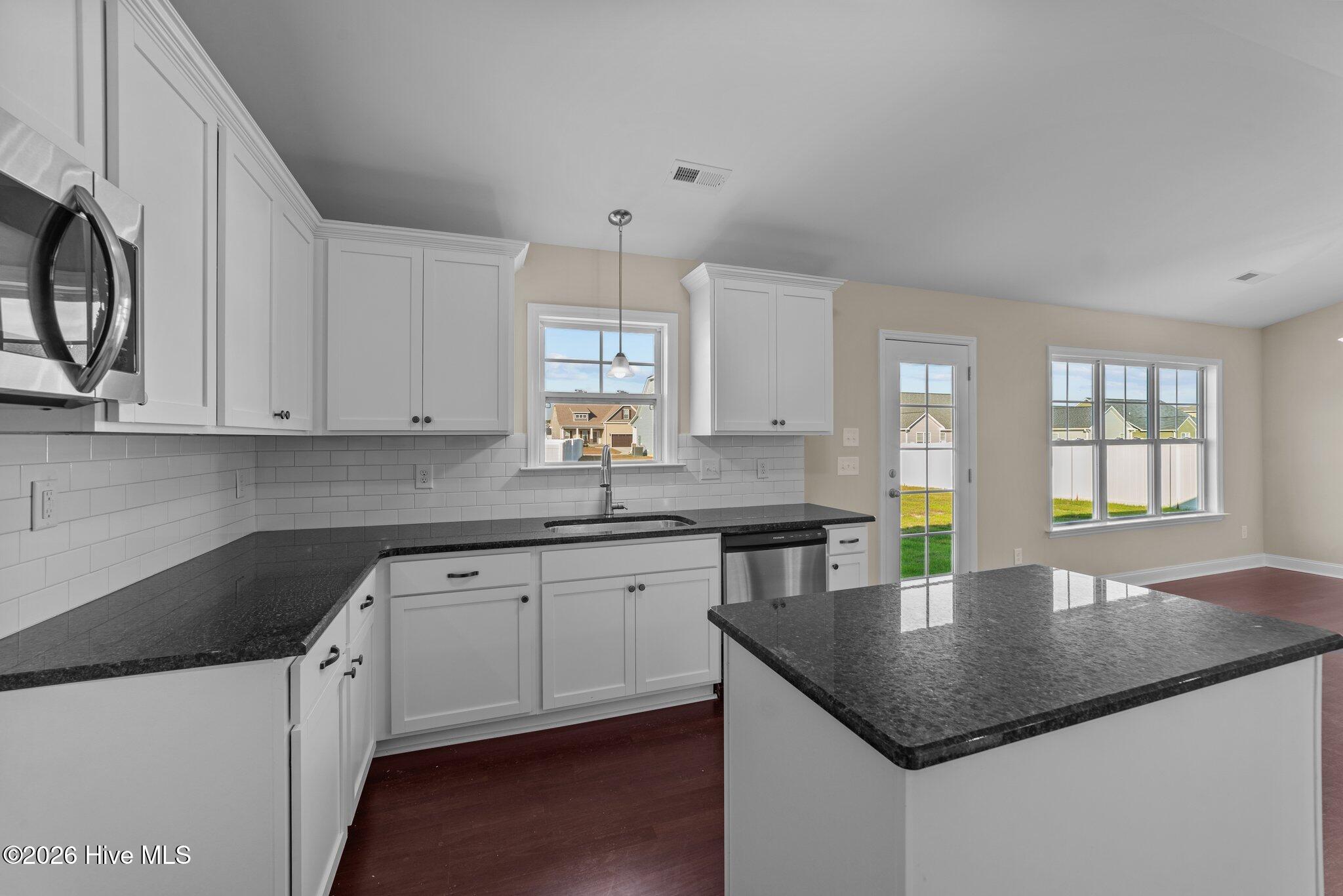 336 Gerbera Court Property Photo 19