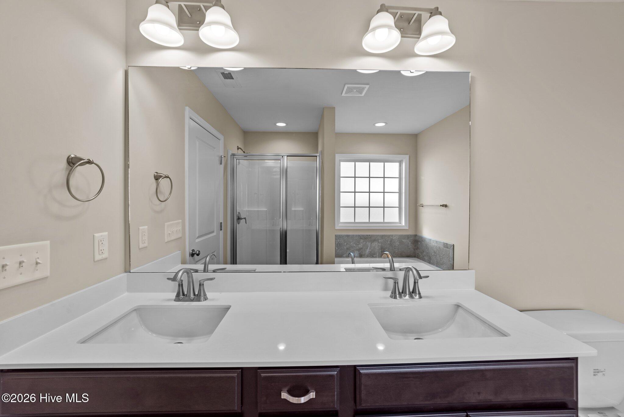 336 Gerbera Court Property Photo 27