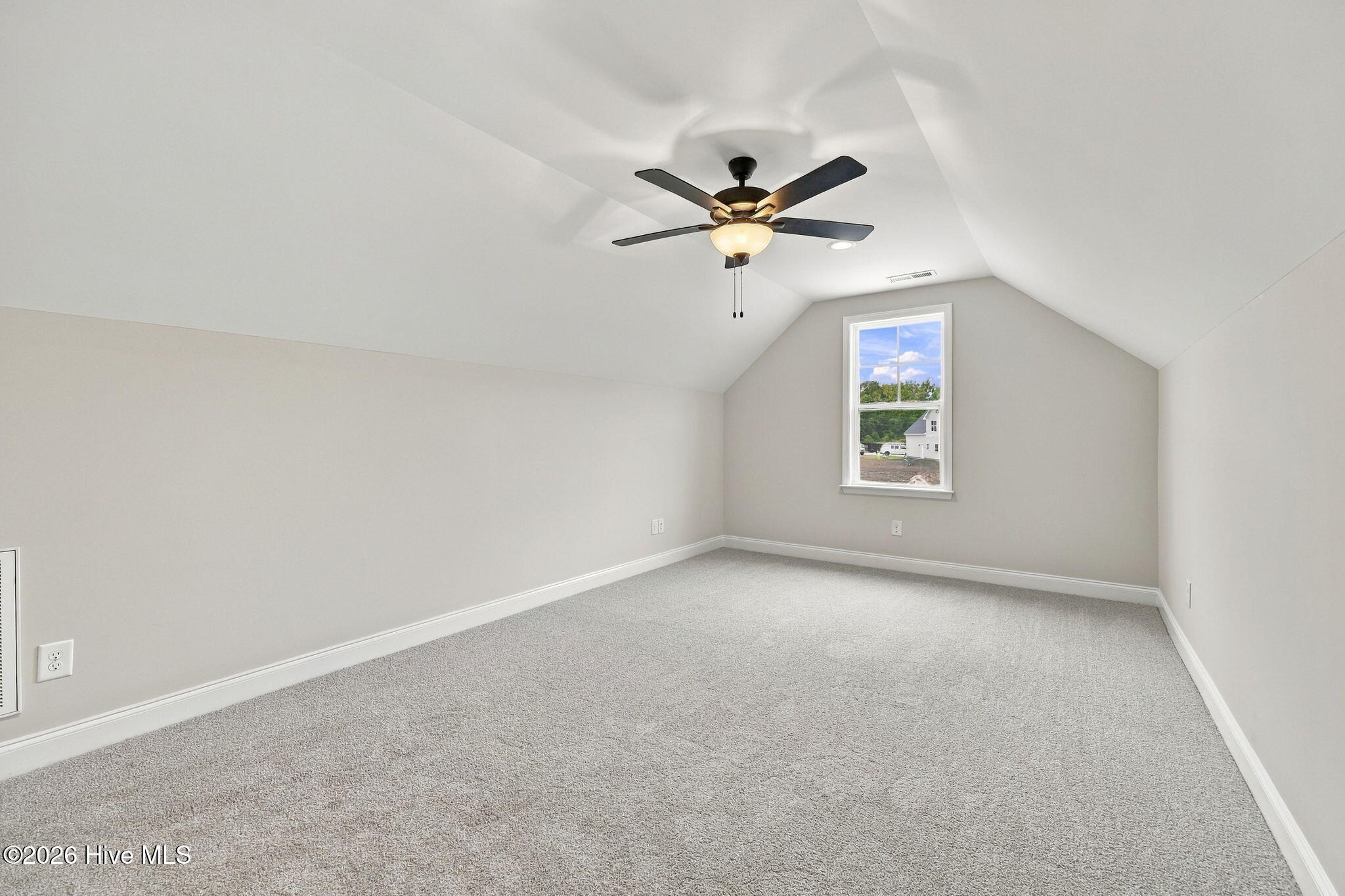 336 Gerbera Court Property Photo 29