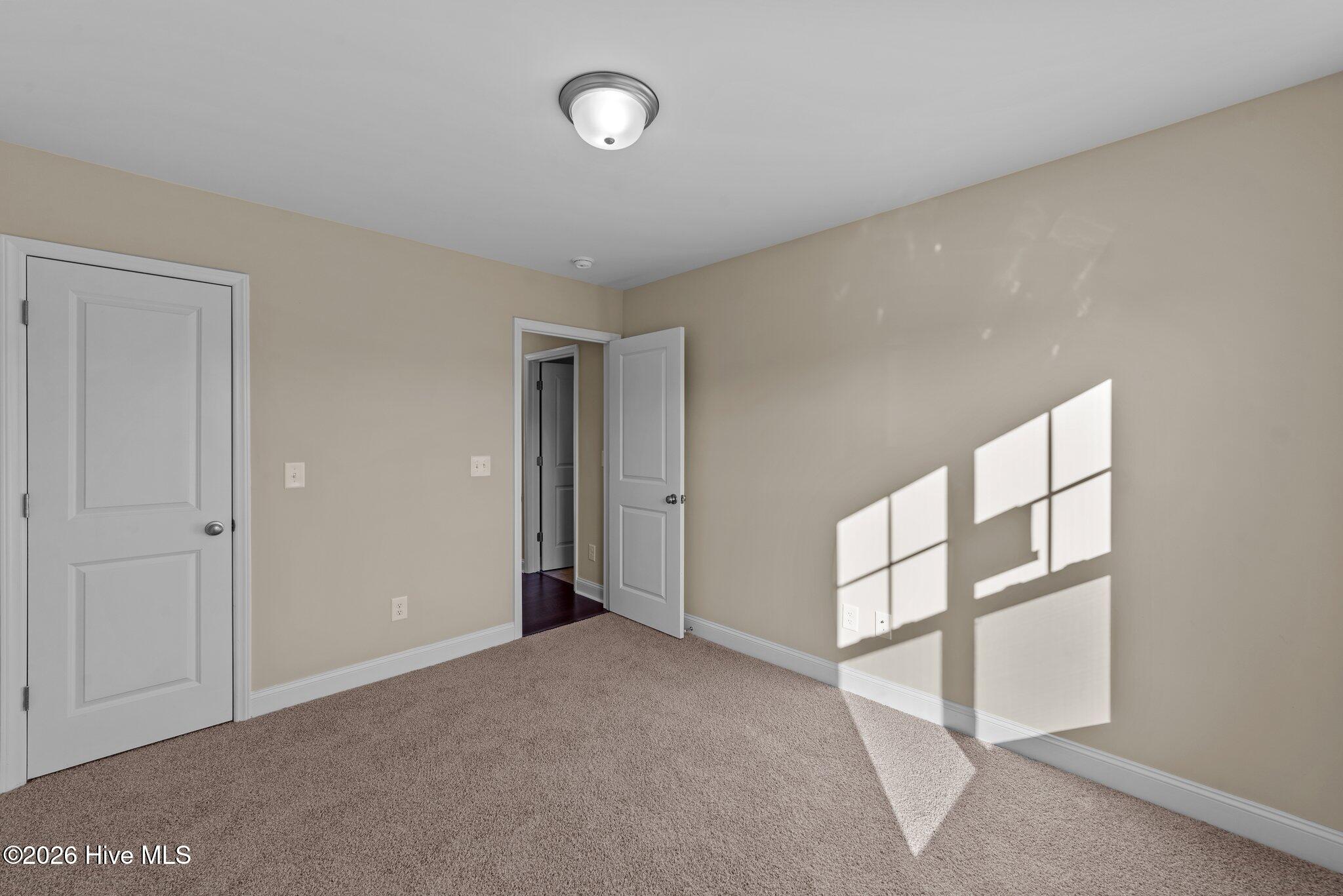 336 Gerbera Court Property Photo 32