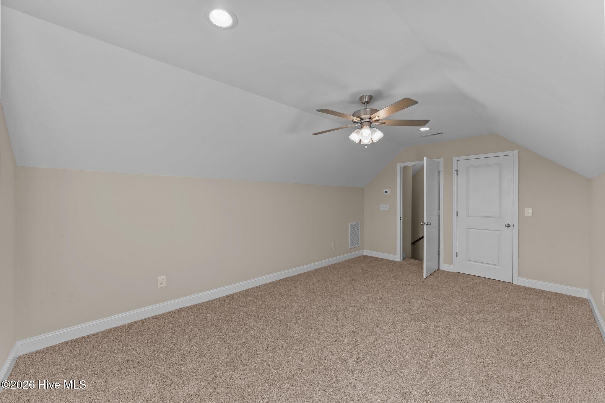 336 Gerbera Court Property Photo 35
