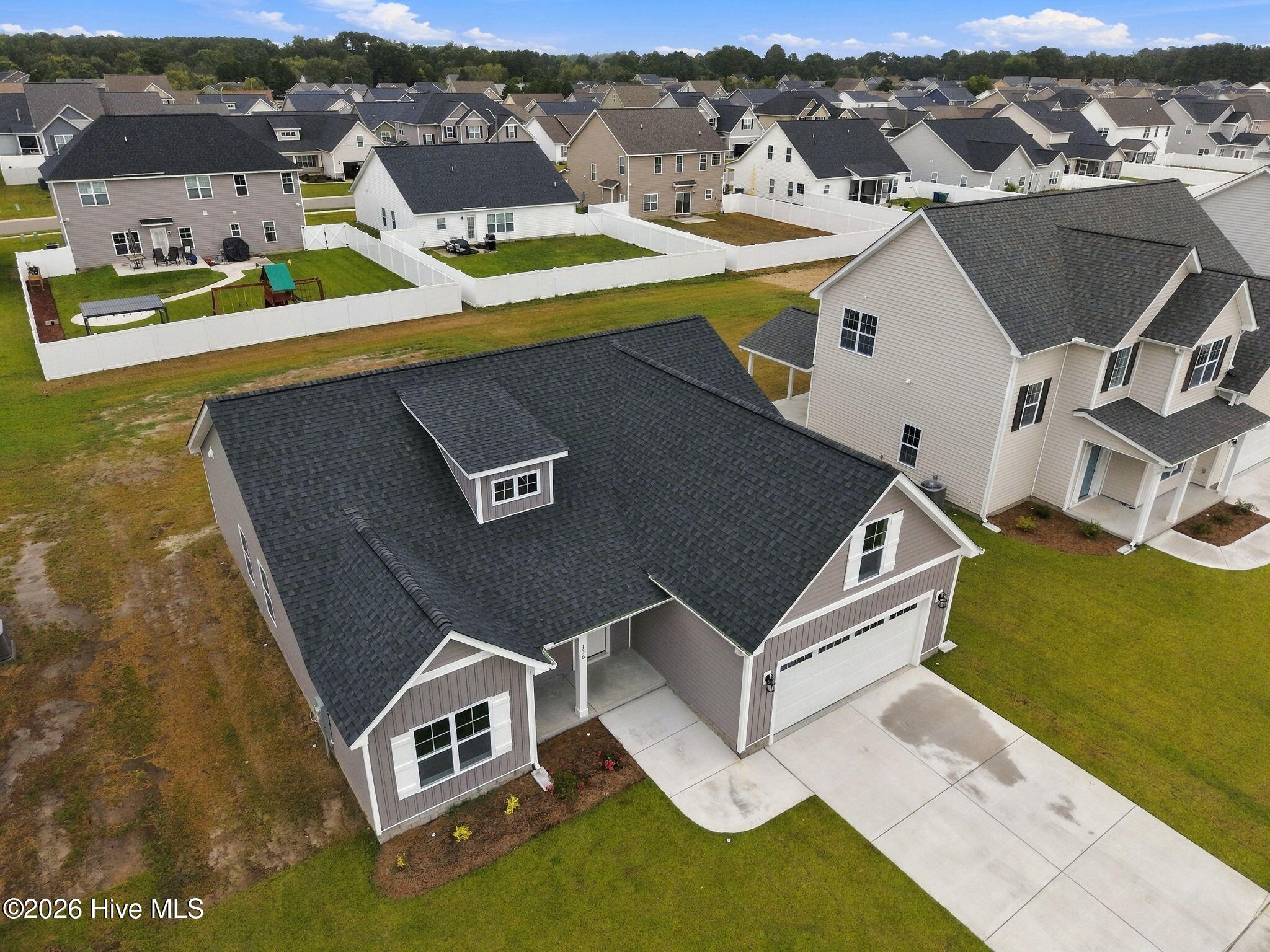 336 Gerbera Court Property Photo 36