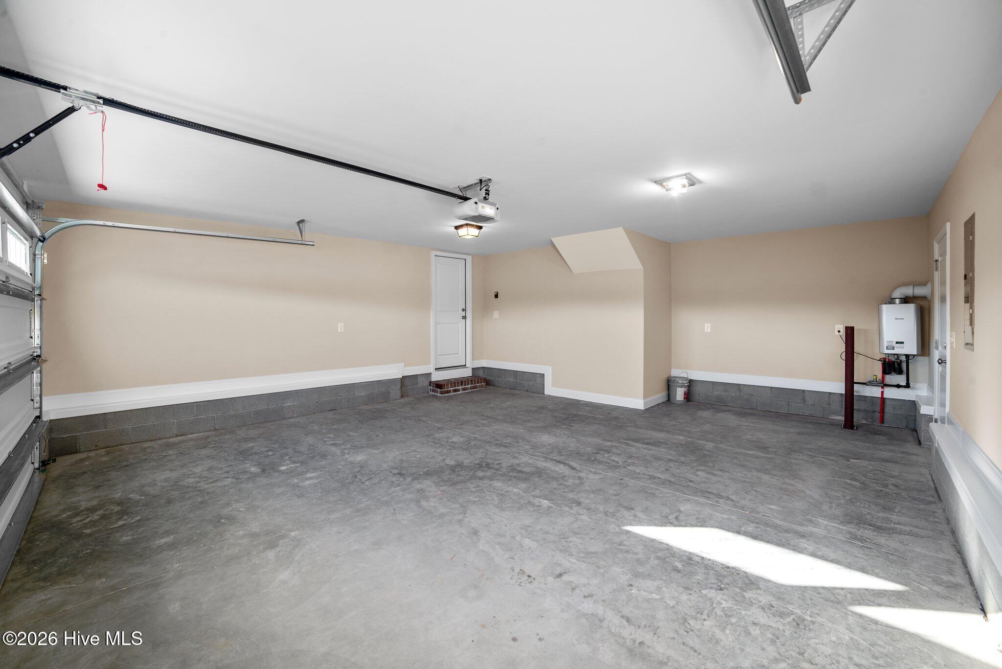 336 Gerbera Court Property Photo 38