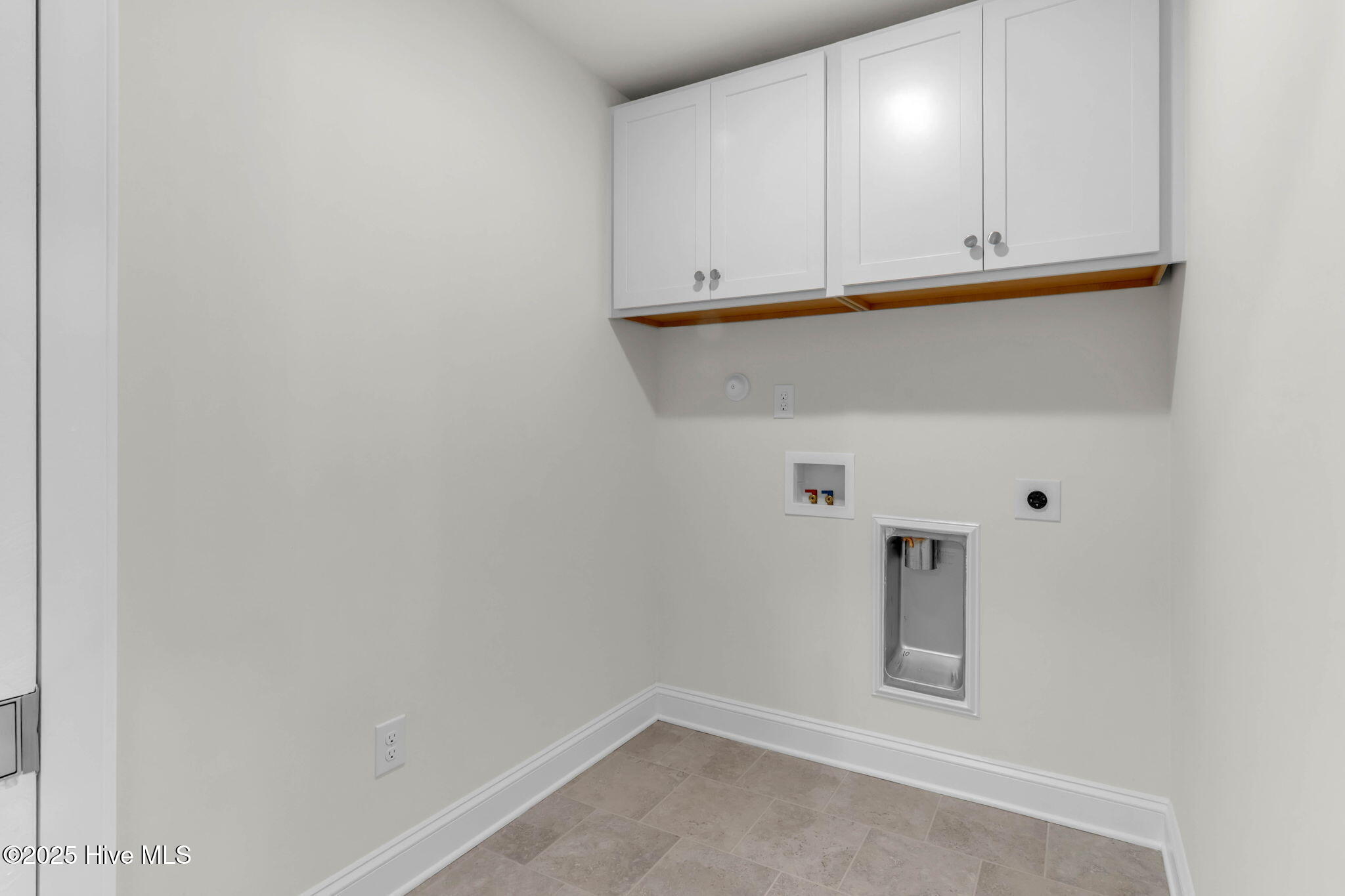 4275 Cobleskill Drive Property Photo 28