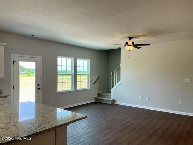 208 Halifax Court Property Photo 9