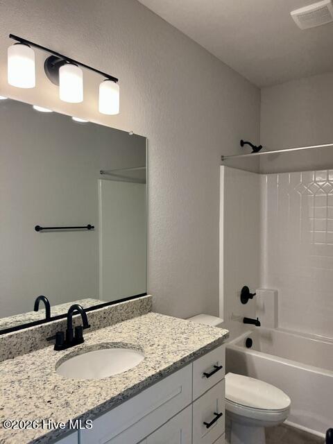 208 Halifax Court Property Photo 15