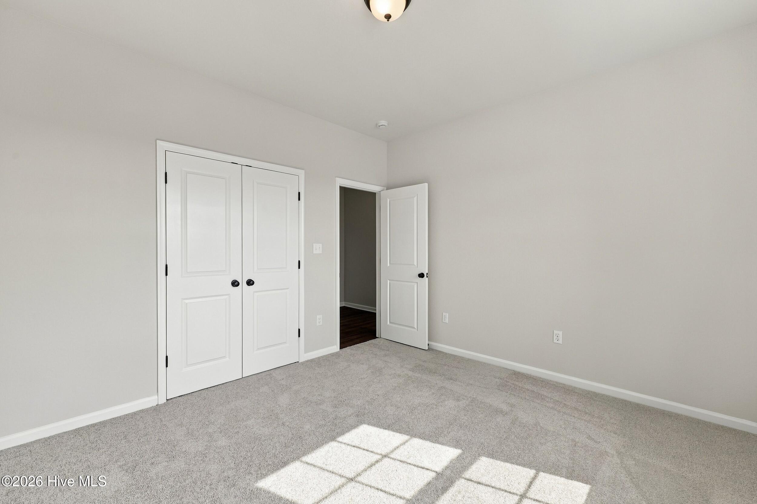 208 Halifax Court Property Photo 31