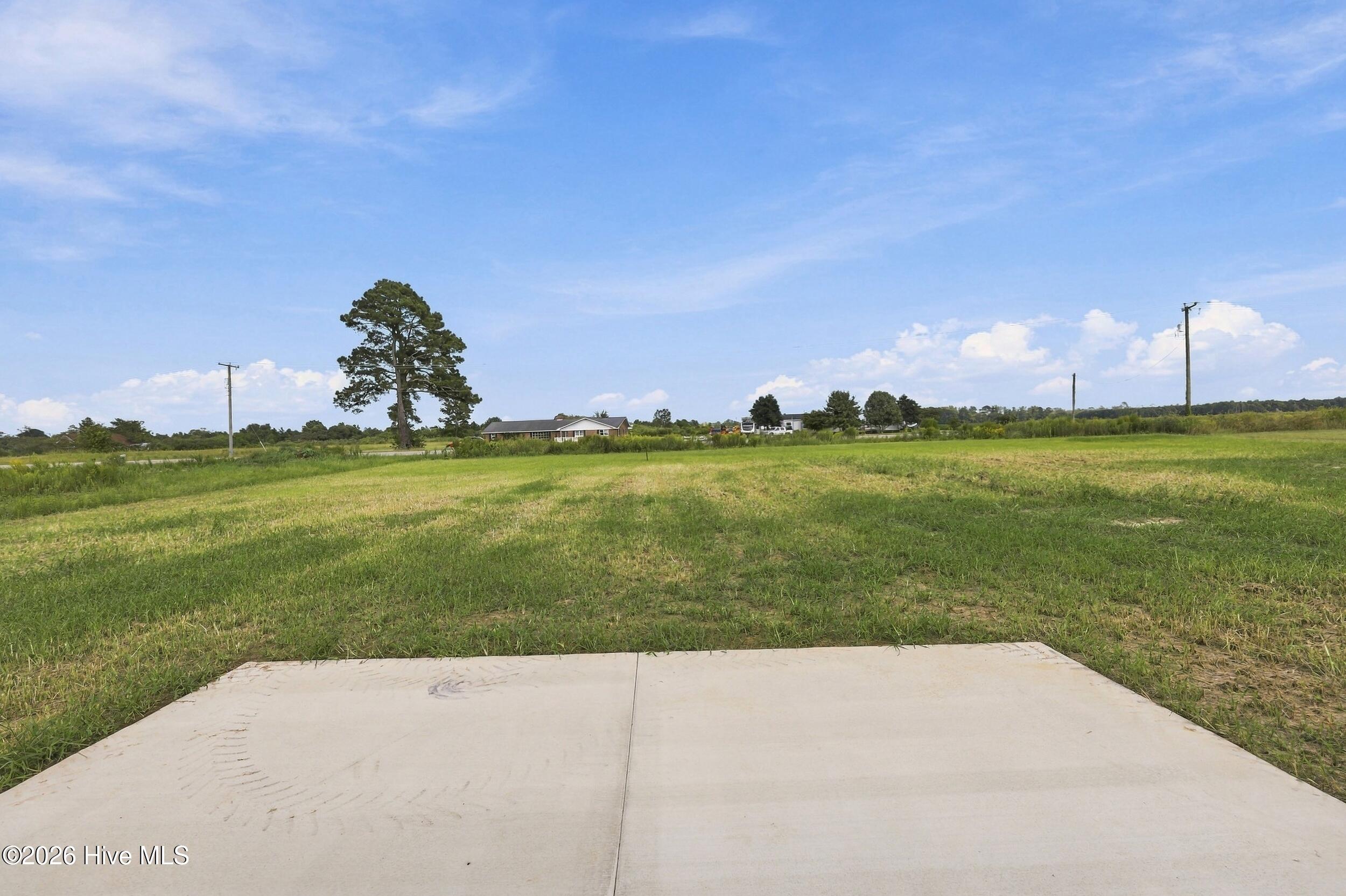 208 Halifax Court Property Photo 47