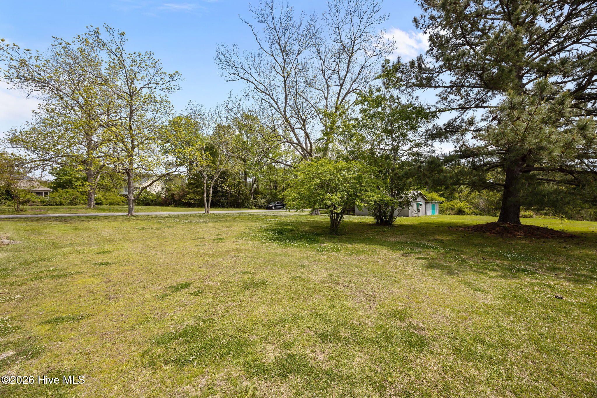 401 N/a Neuse Street Property Photo 3
