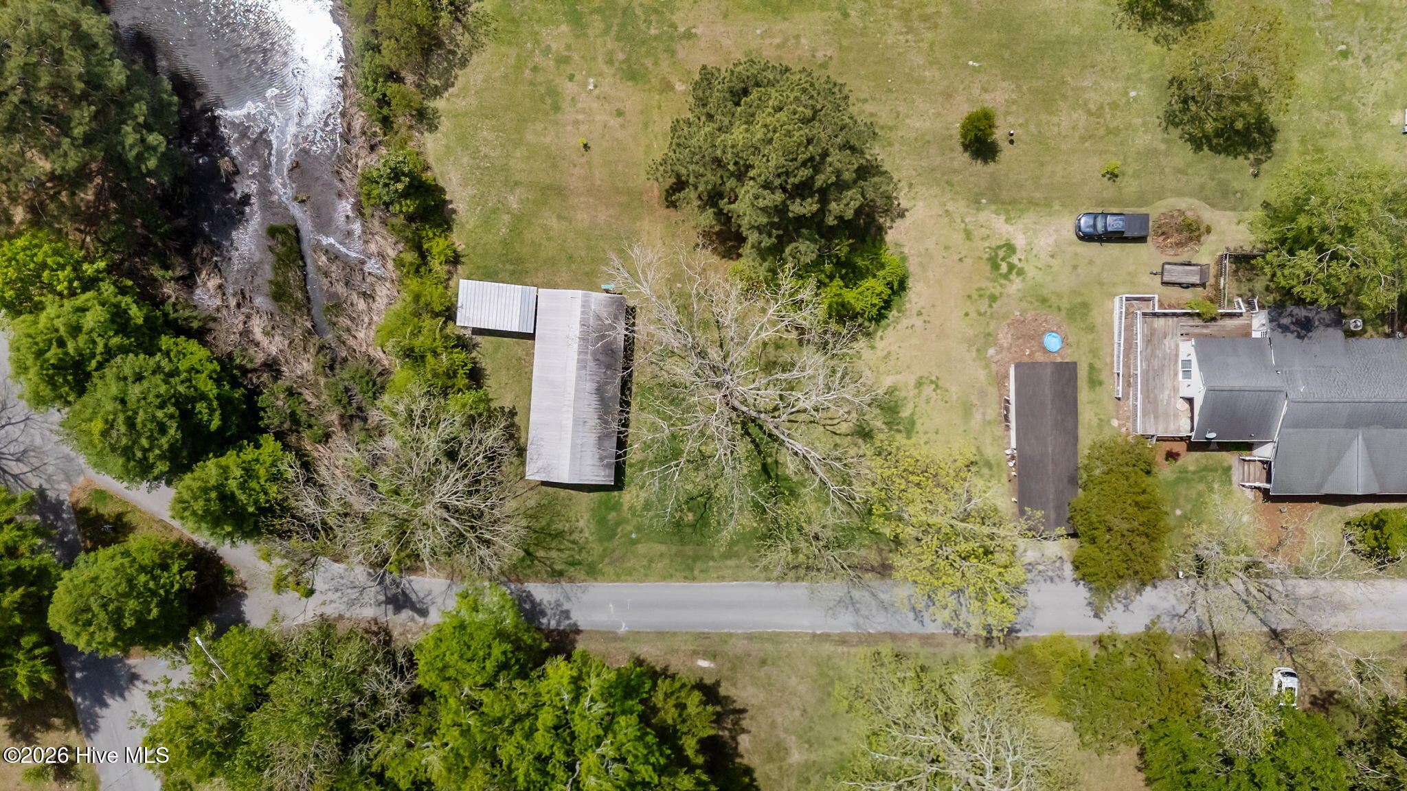 401 N/a Neuse Street Property Photo 5