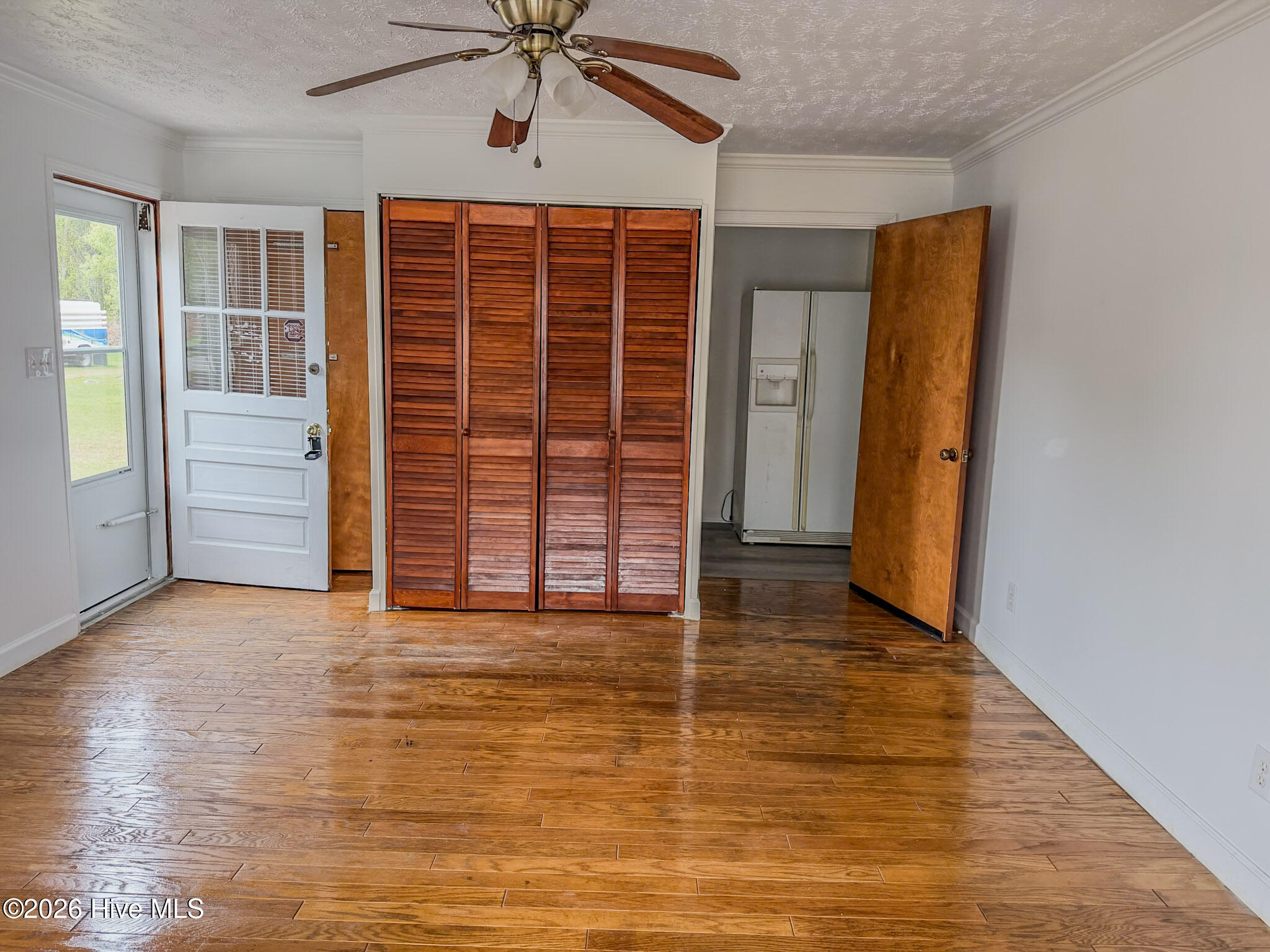 598 Forest Road Property Photo 28