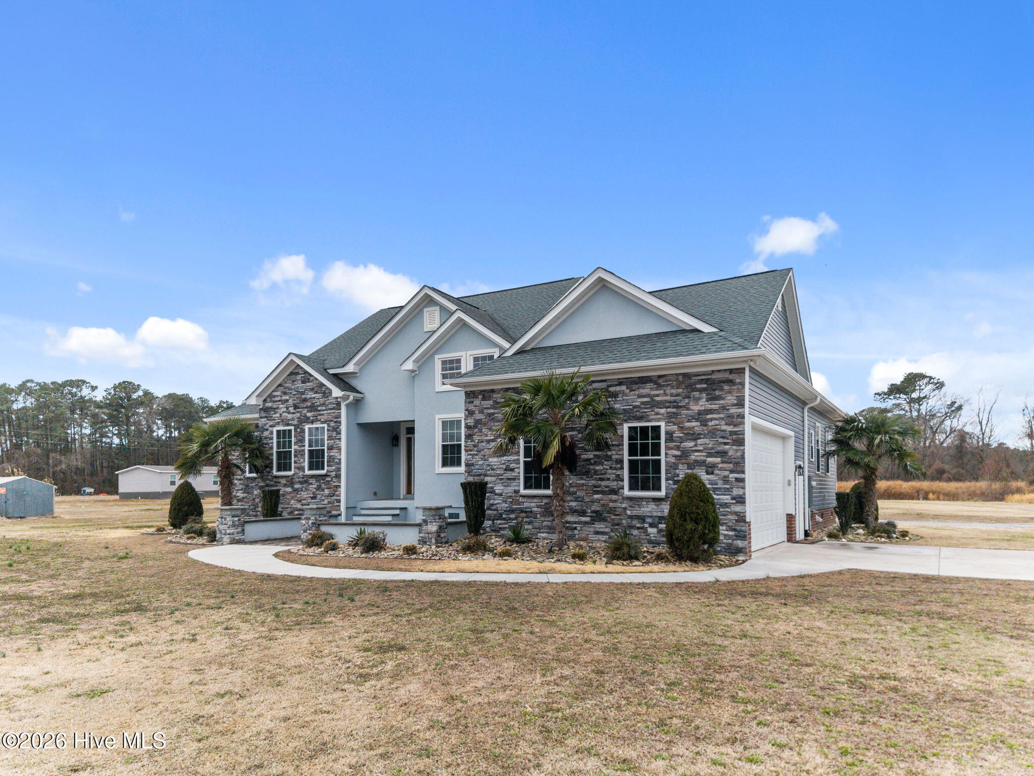 1083 Horse Pen Swamp Road Property Photo 2