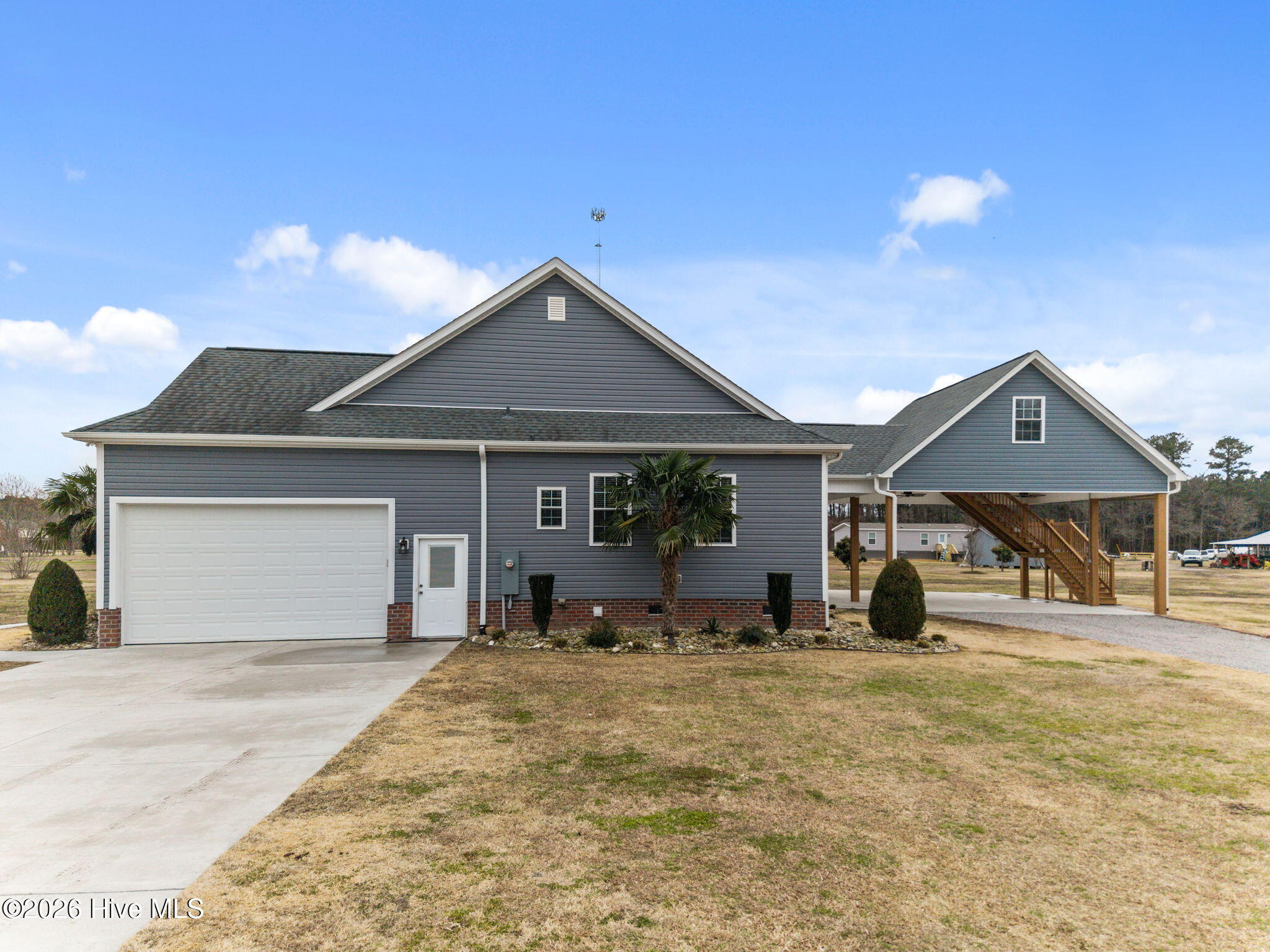 1083 Horse Pen Swamp Road Property Photo 4