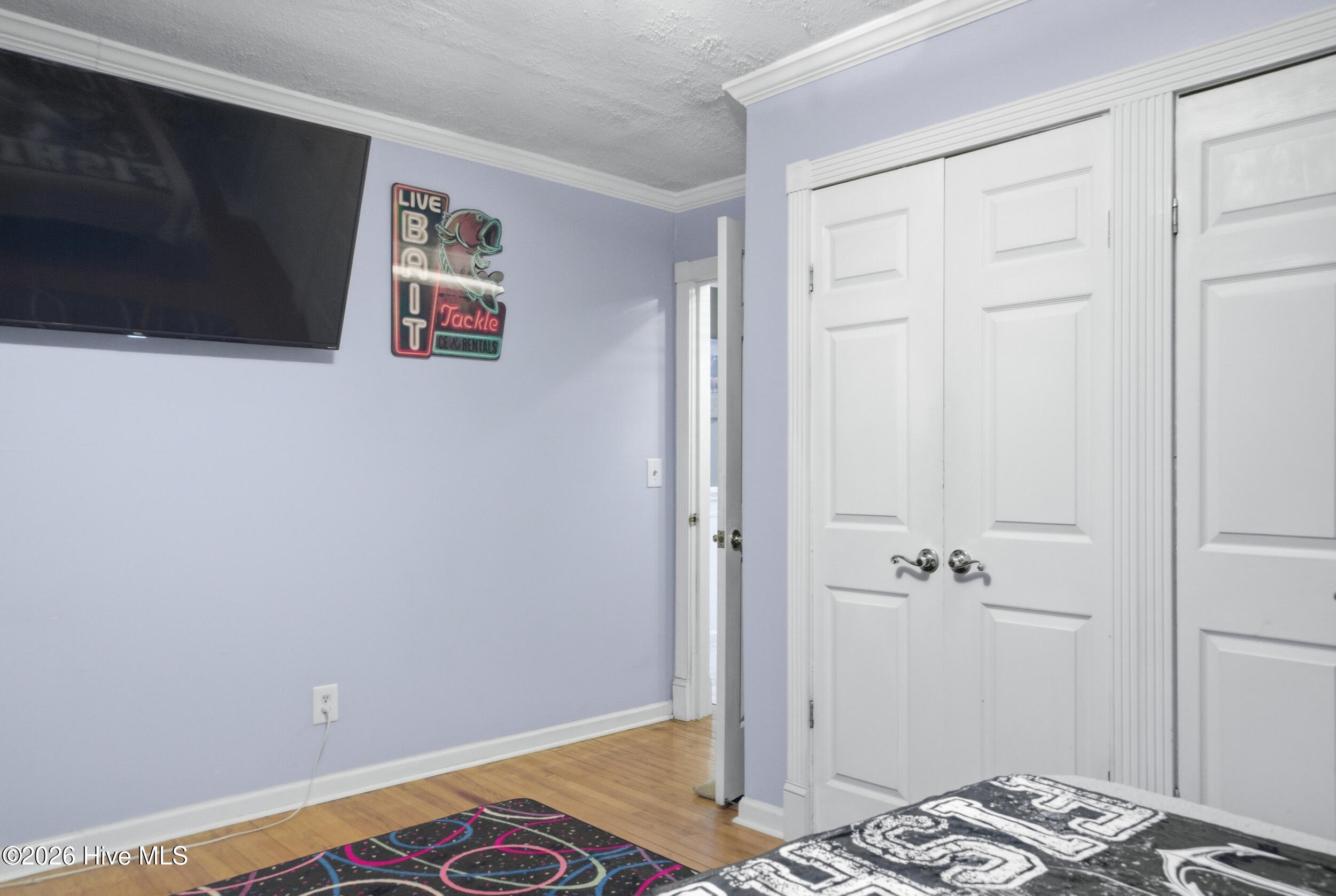 732 County Line Road Property Photo 16