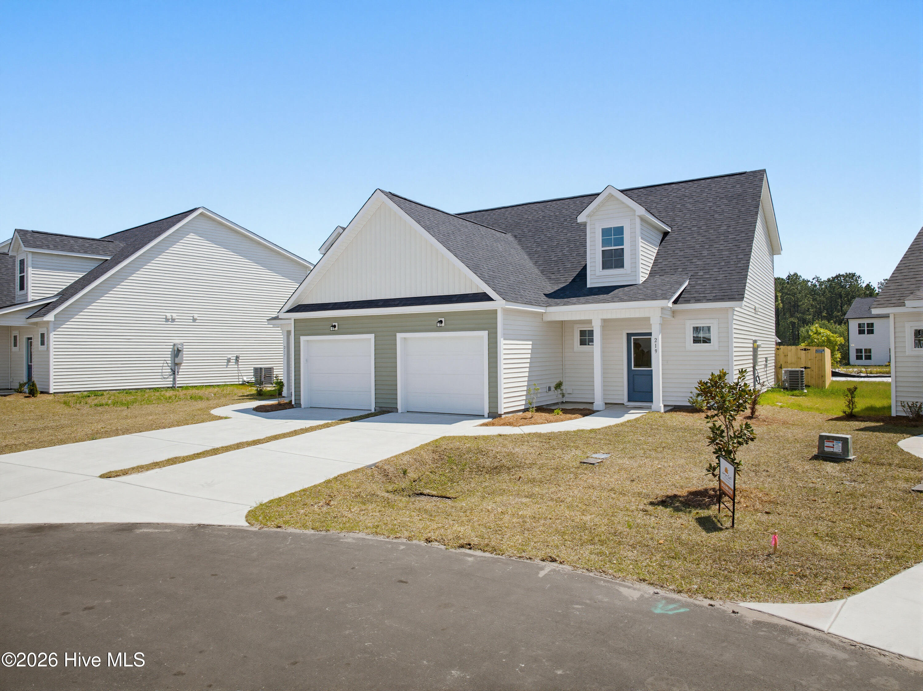 219 Sandpiper Place Property Photo 2