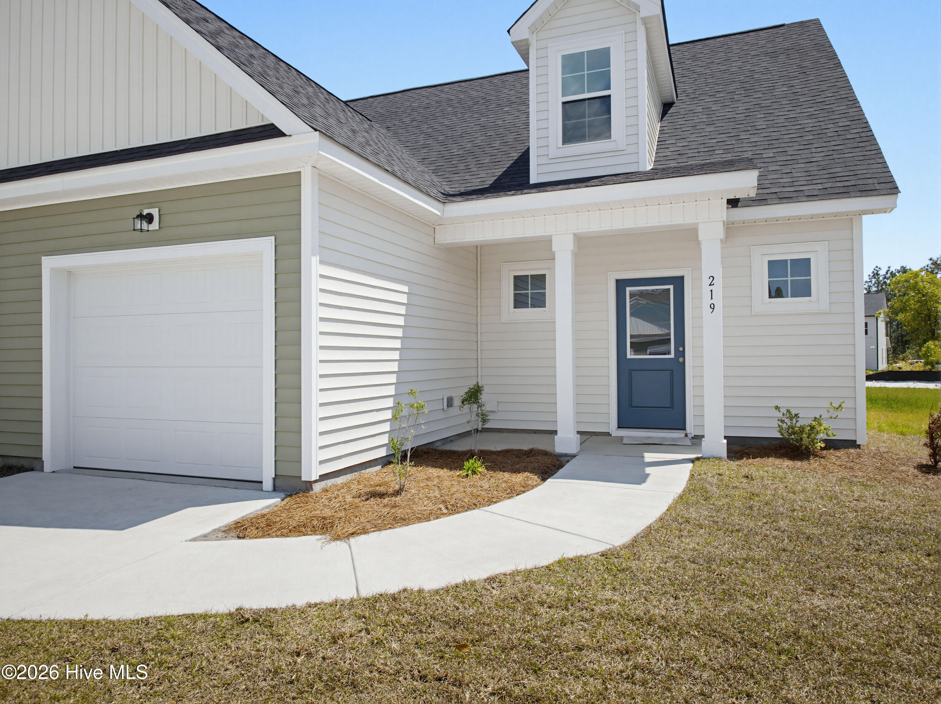 219 Sandpiper Place Property Photo 3