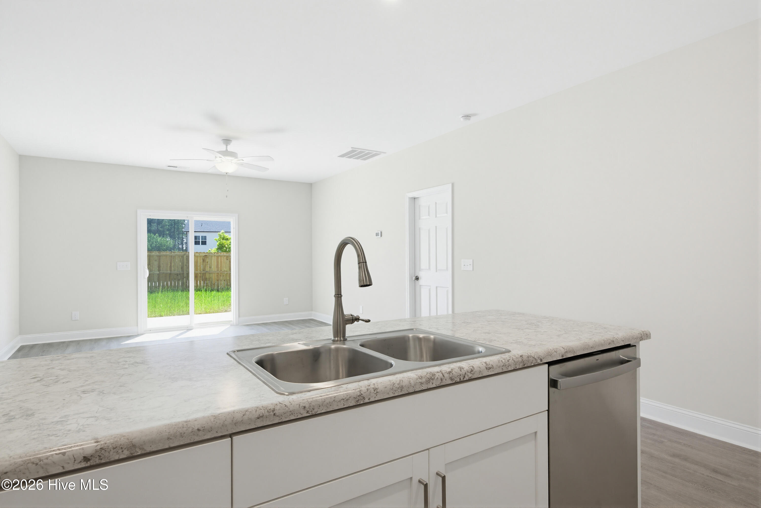 219 Sandpiper Place Property Photo 8