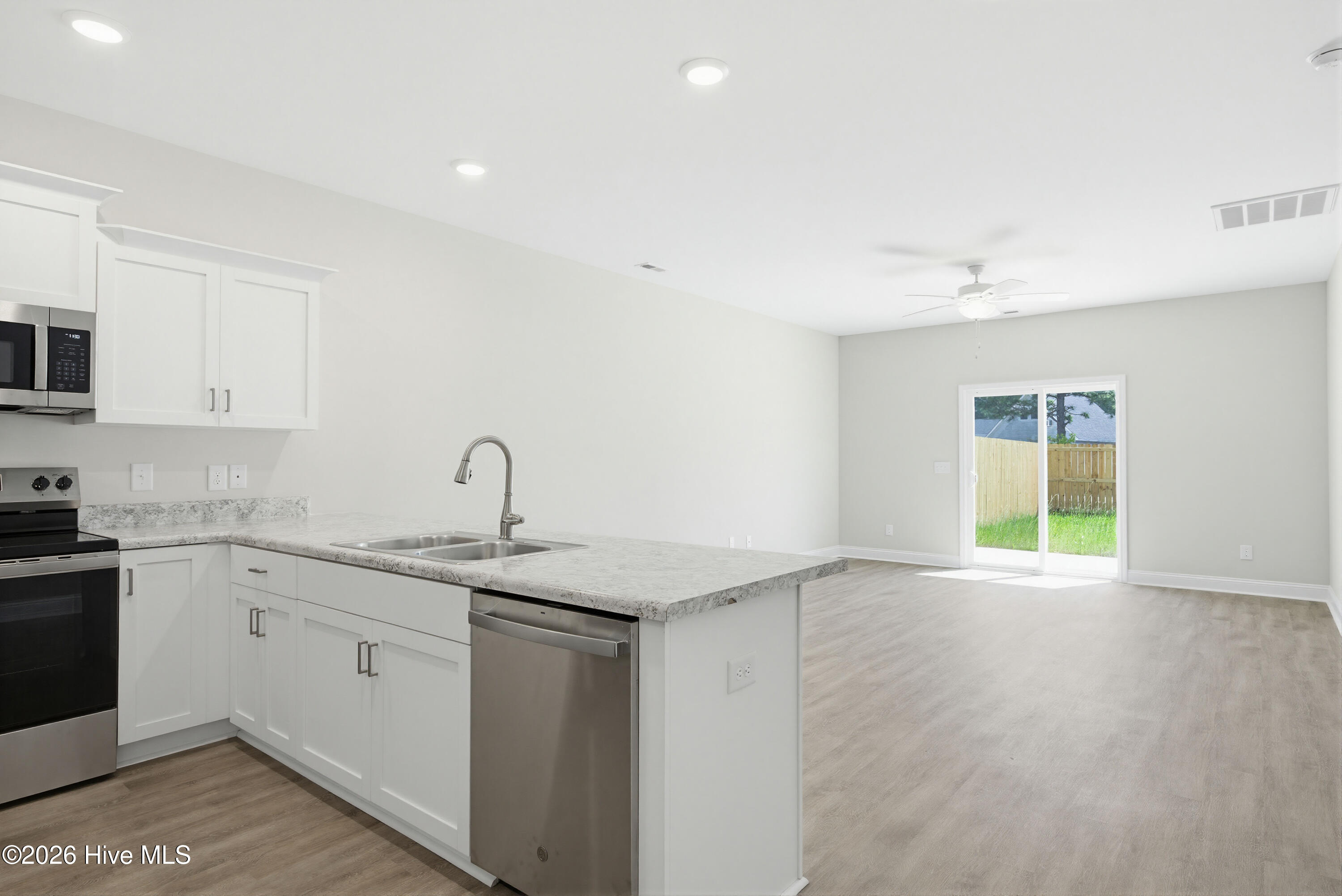219 Sandpiper Place Property Photo 10