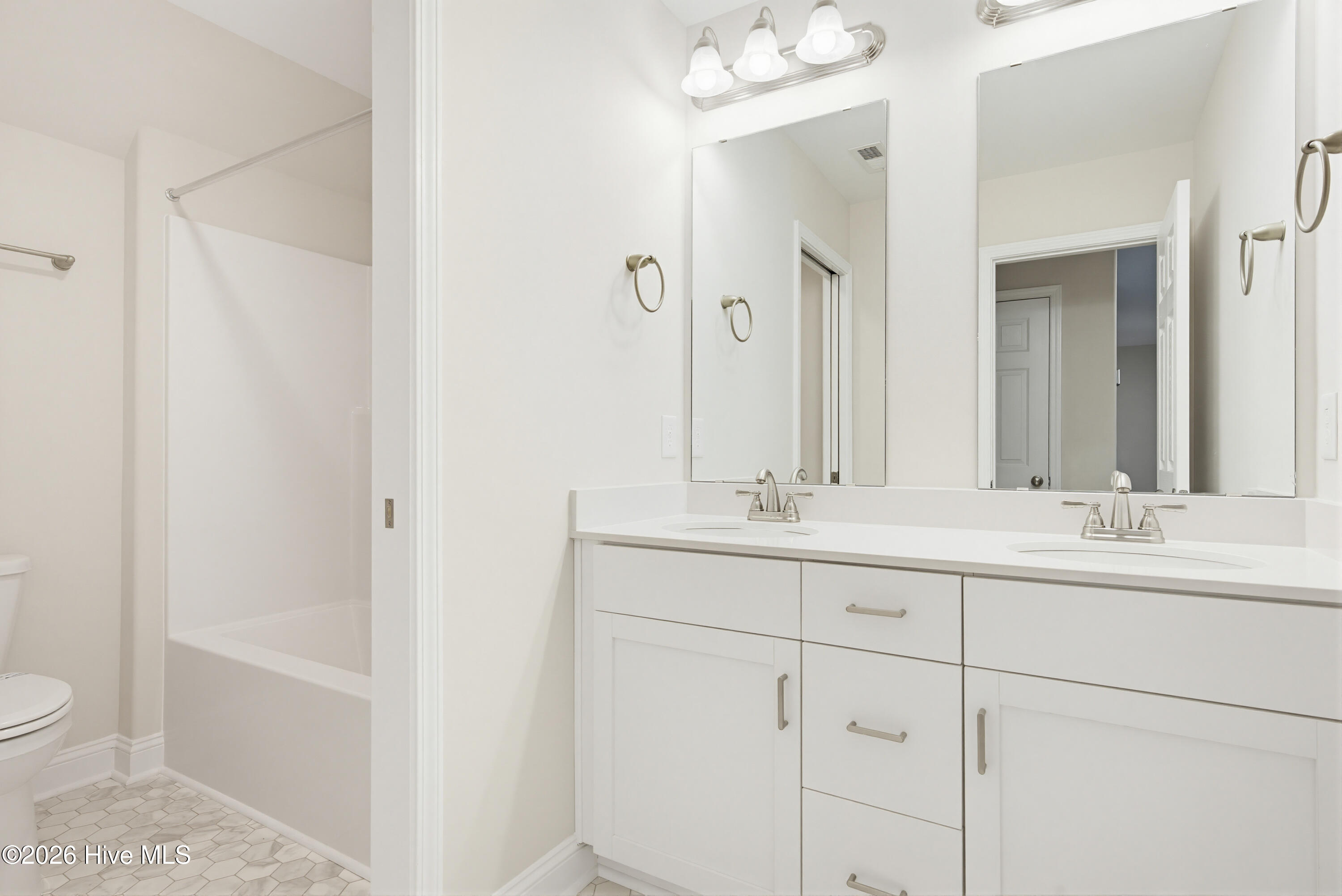 219 Sandpiper Place Property Photo 14