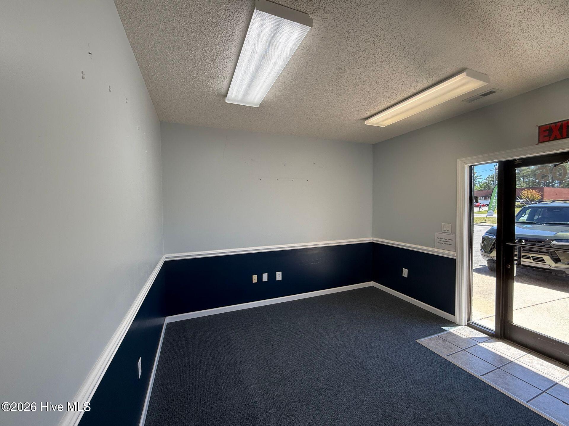 3805 Henderson Drive Property Photo 4