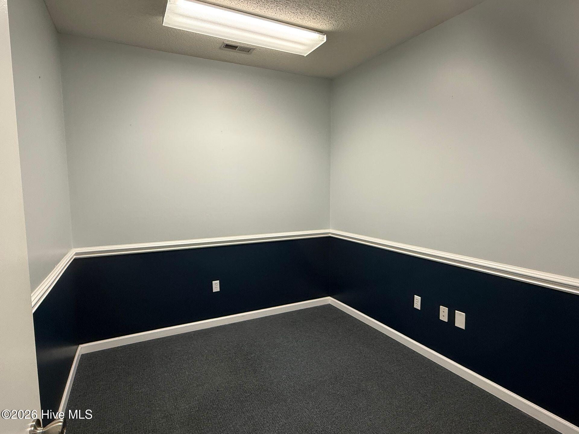 3805 Henderson Drive Property Photo 11