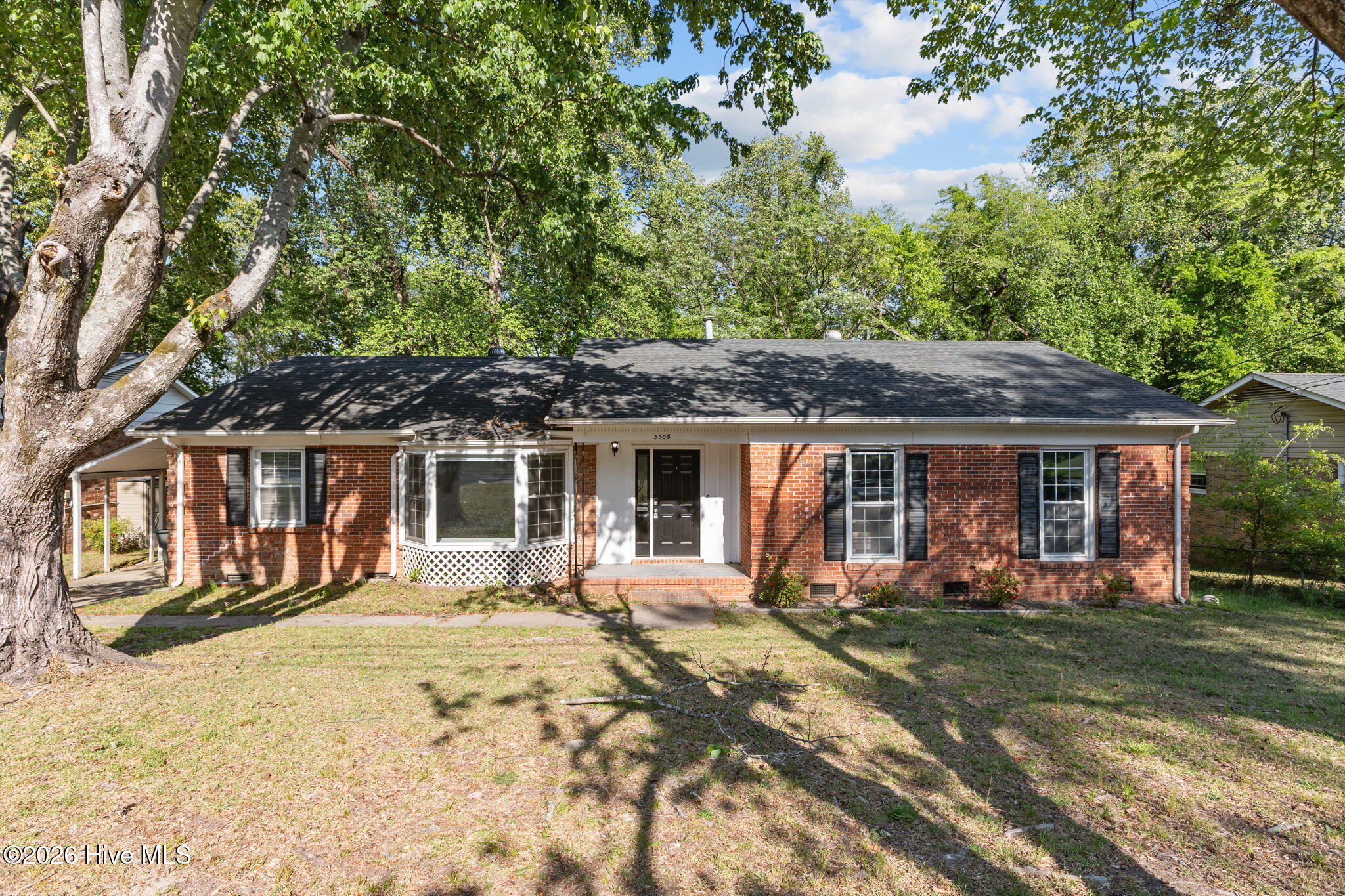 5308 Foxfire Road Property Photo 4
