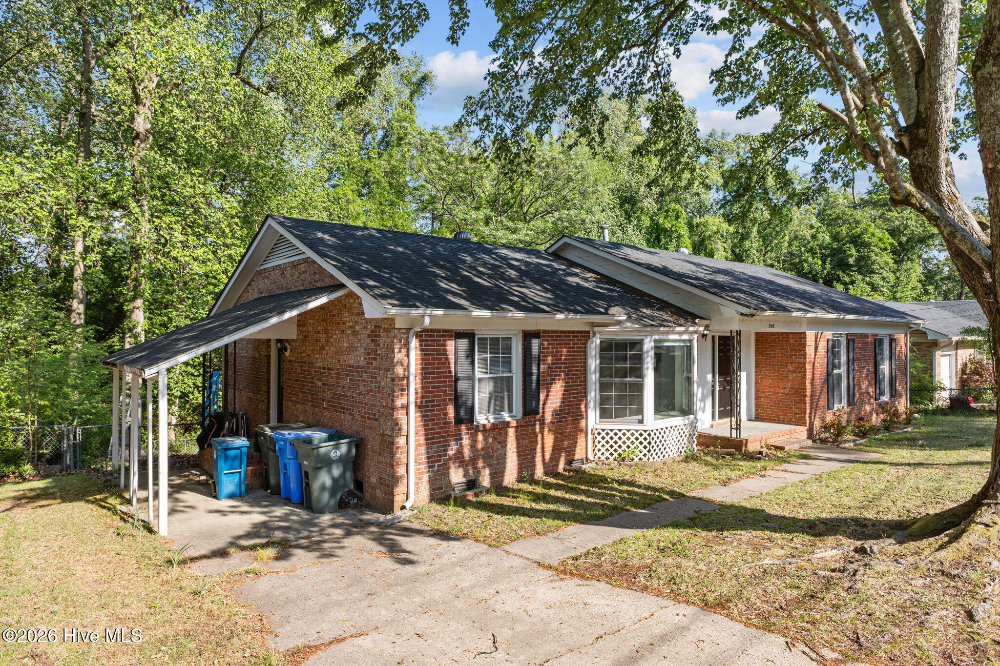 5308 Foxfire Road Property Photo 6