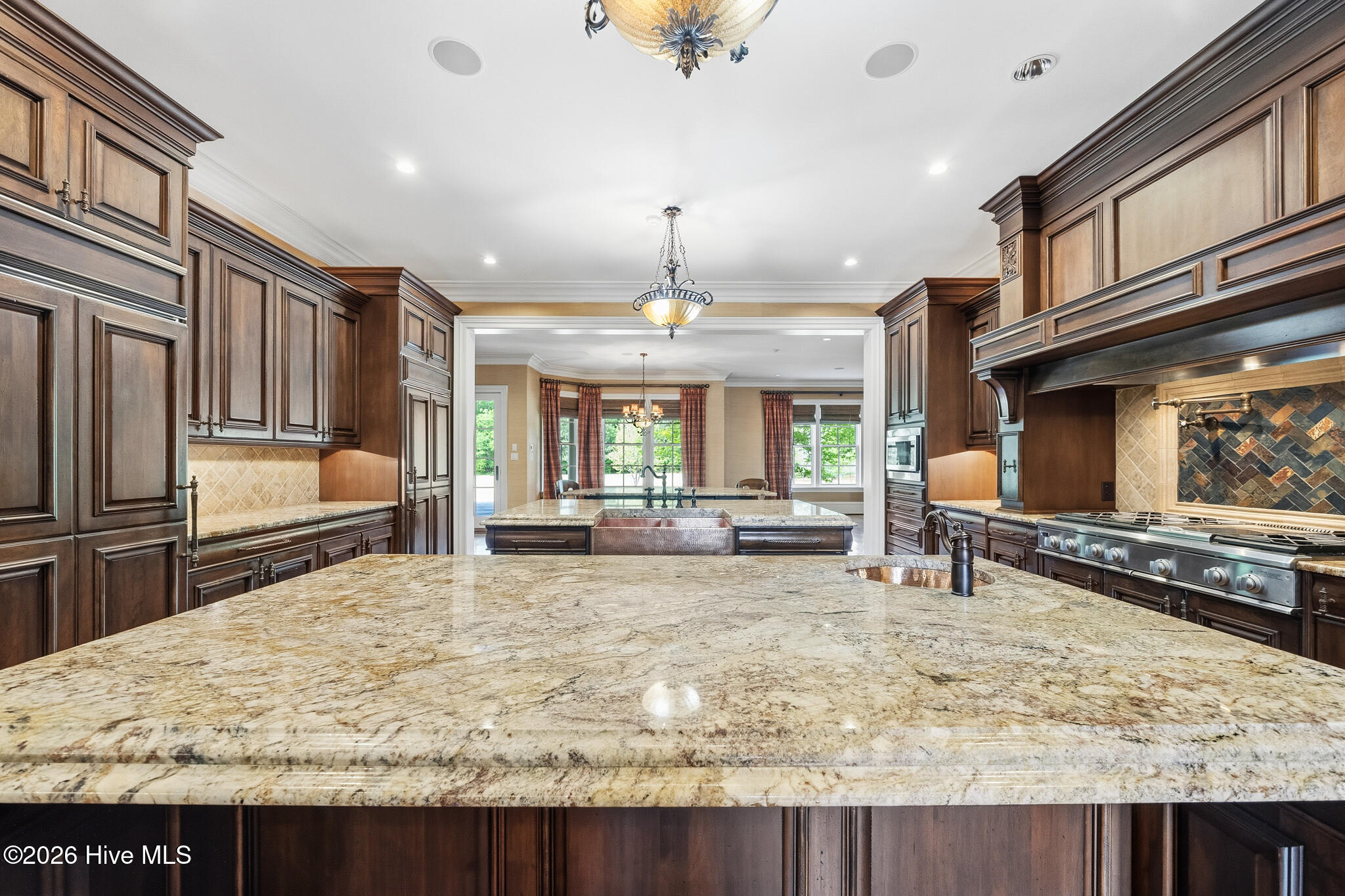 1181 Middle Road Property Photo 30