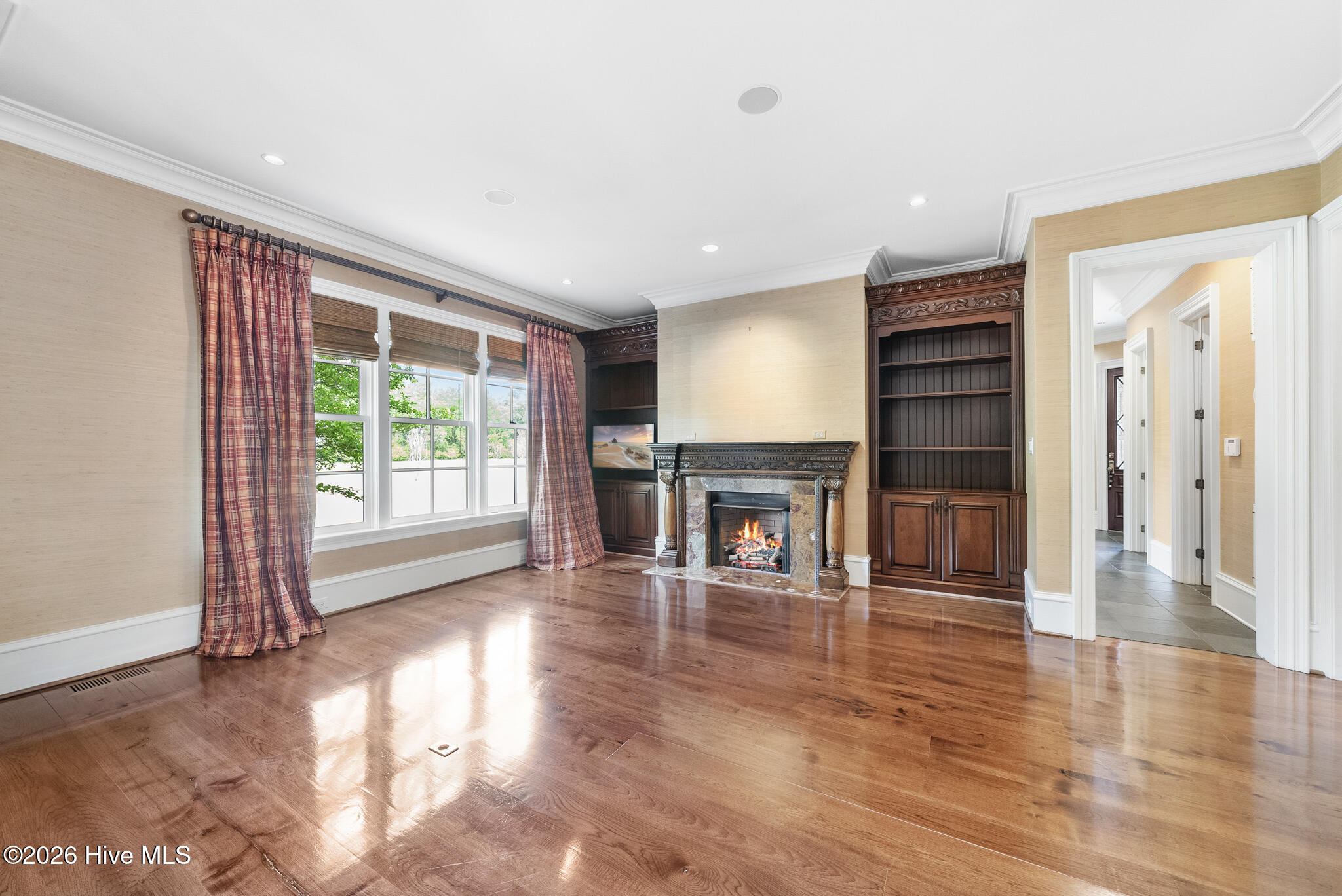1181 Middle Road Property Photo 38