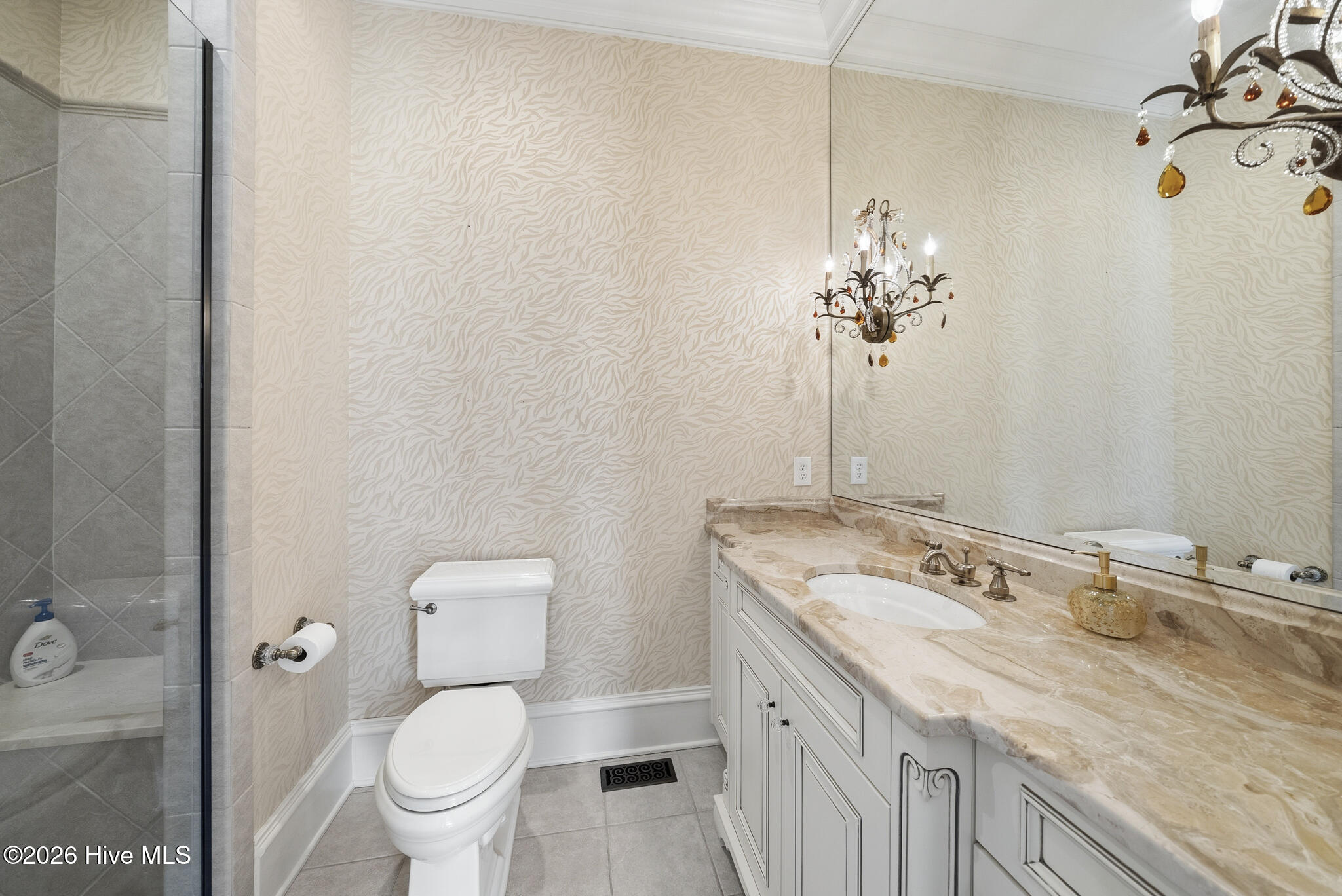 1181 Middle Road Property Photo 55