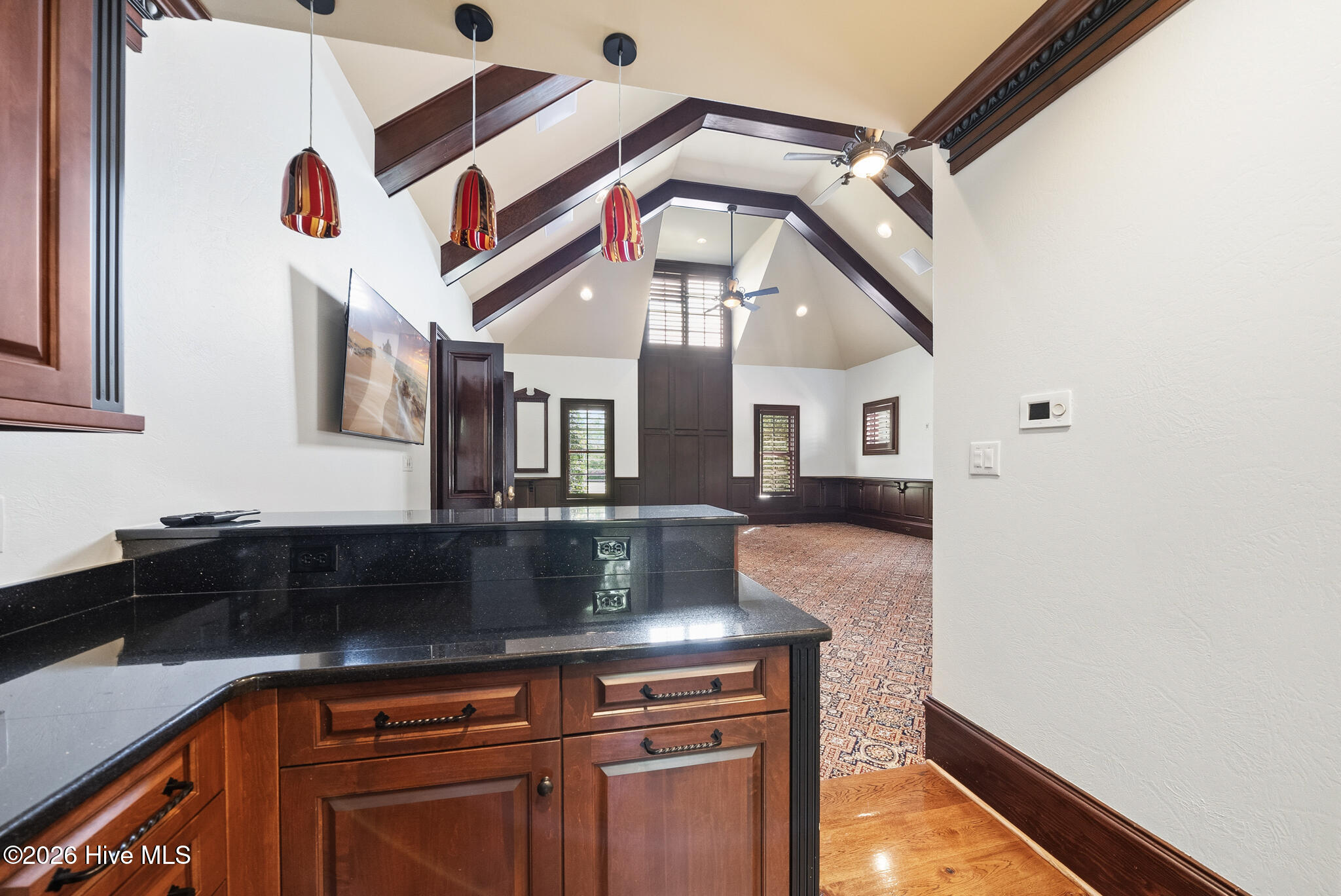 1181 Middle Road Property Photo 63