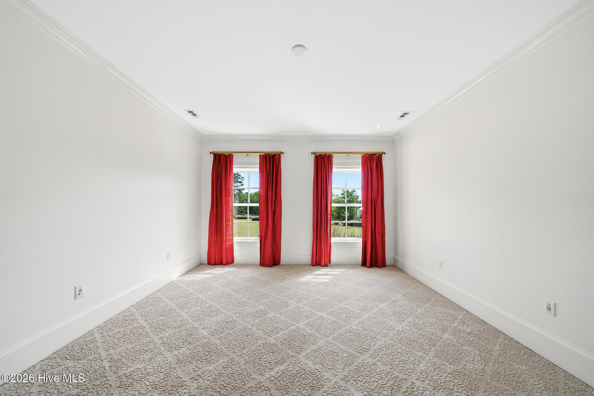 1181 Middle Road Property Photo 69