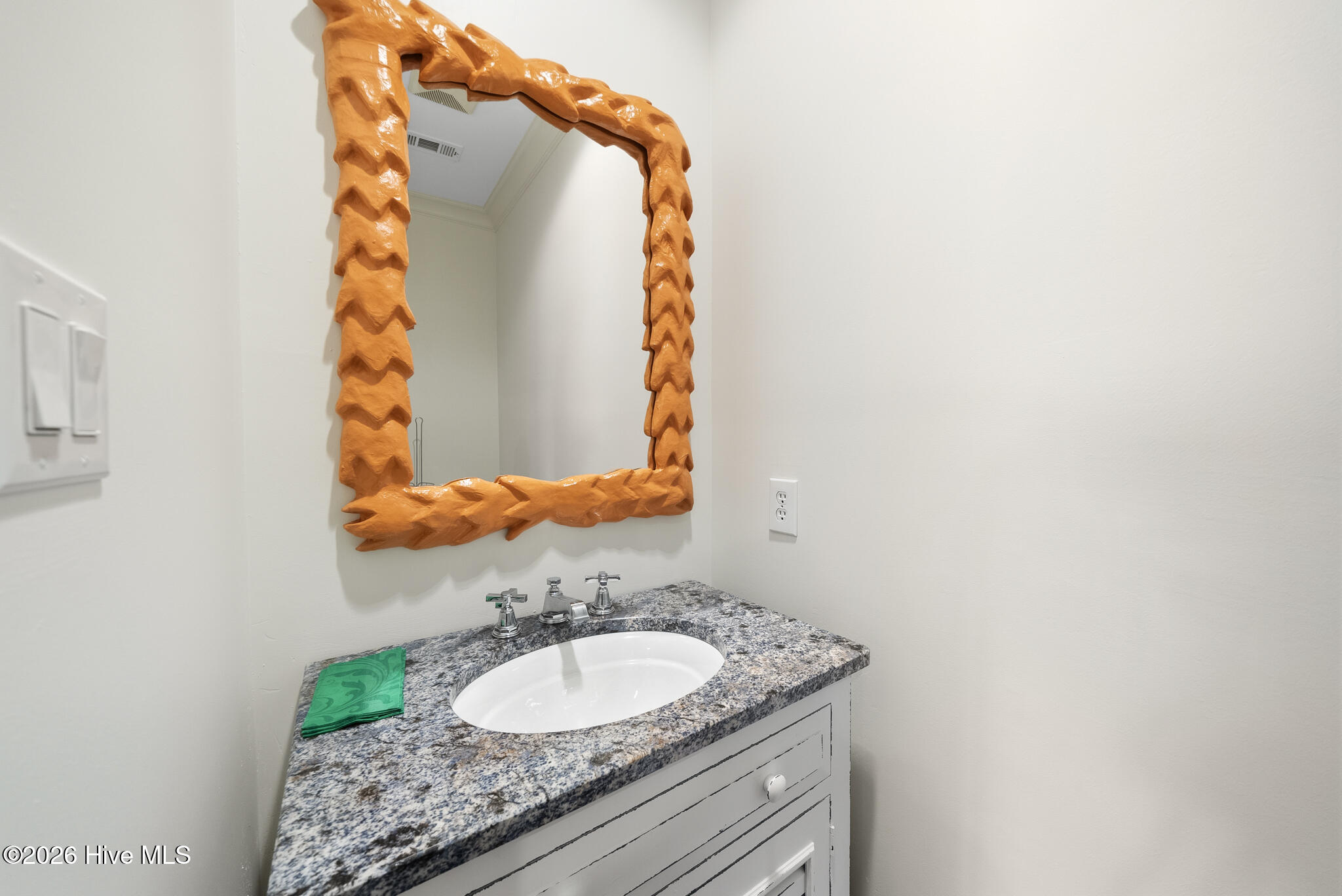 1181 Middle Road Property Photo 76