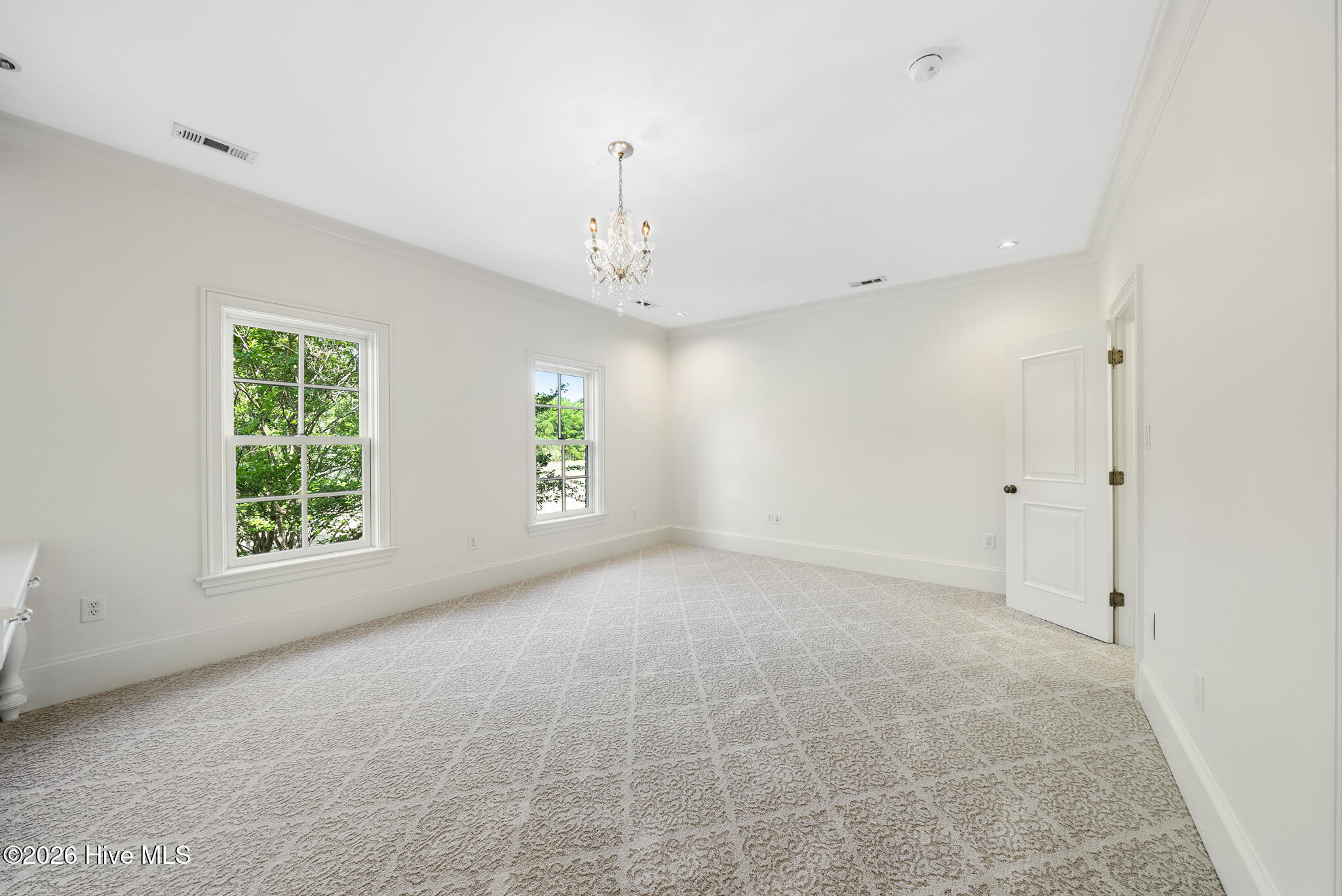 1181 Middle Road Property Photo 77